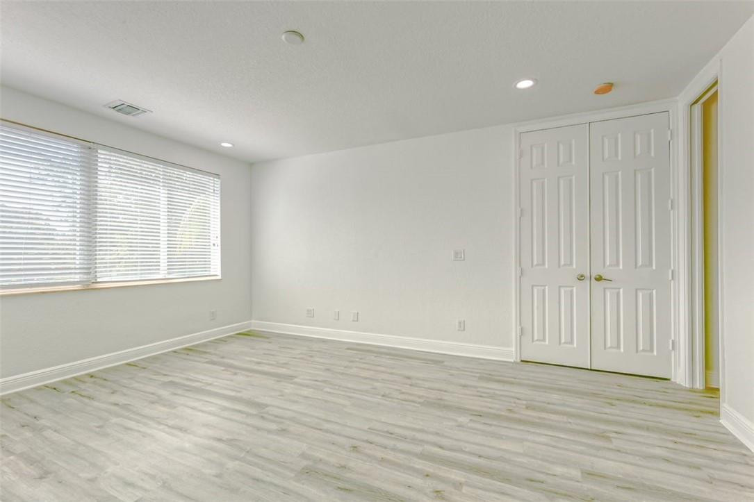 TOWN OF FORT LAUDERDALE B-40 - Residential Lease