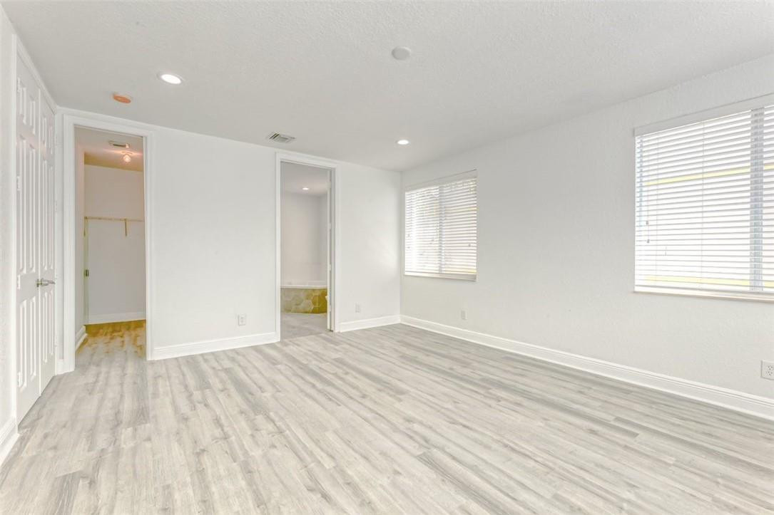 TOWN OF FORT LAUDERDALE B-40 - Residential Lease