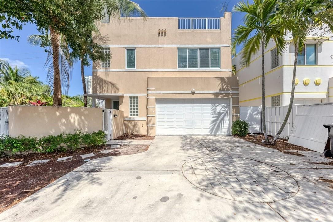 TOWN OF FORT LAUDERDALE B-40 - Residential Lease