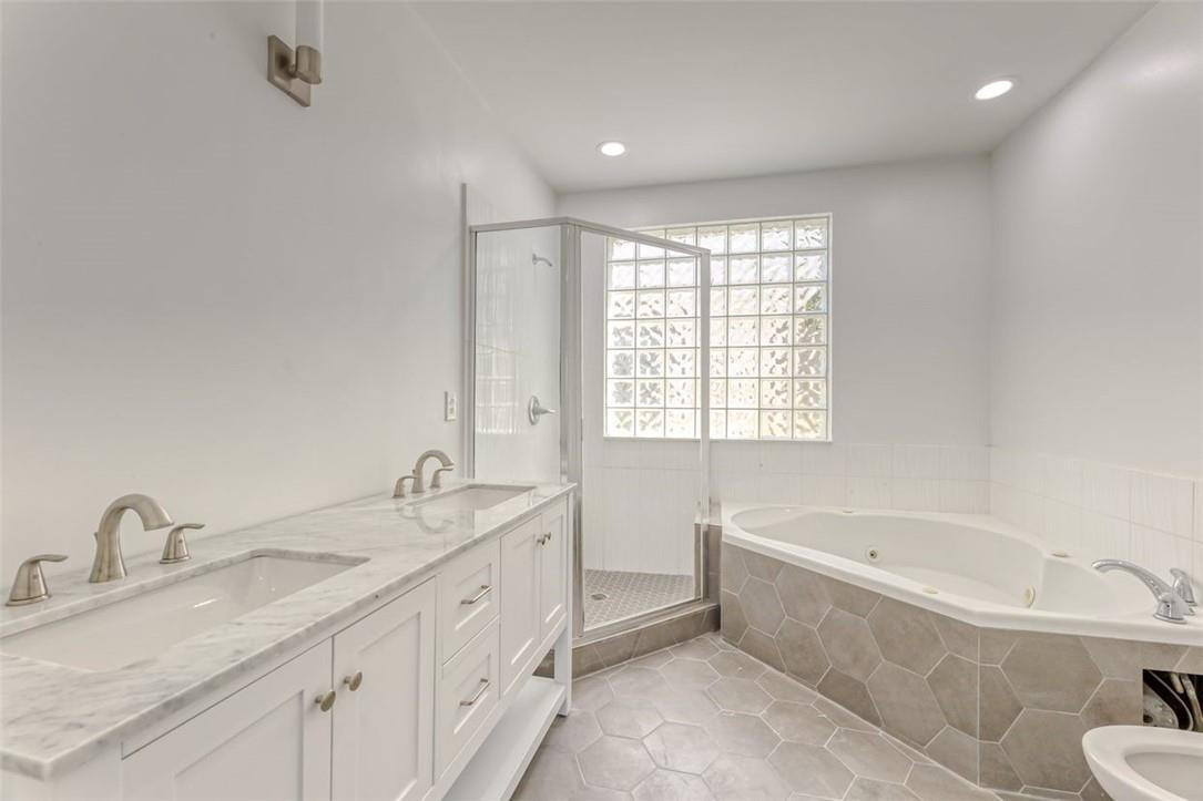 TOWN OF FORT LAUDERDALE B-40 - Residential Lease