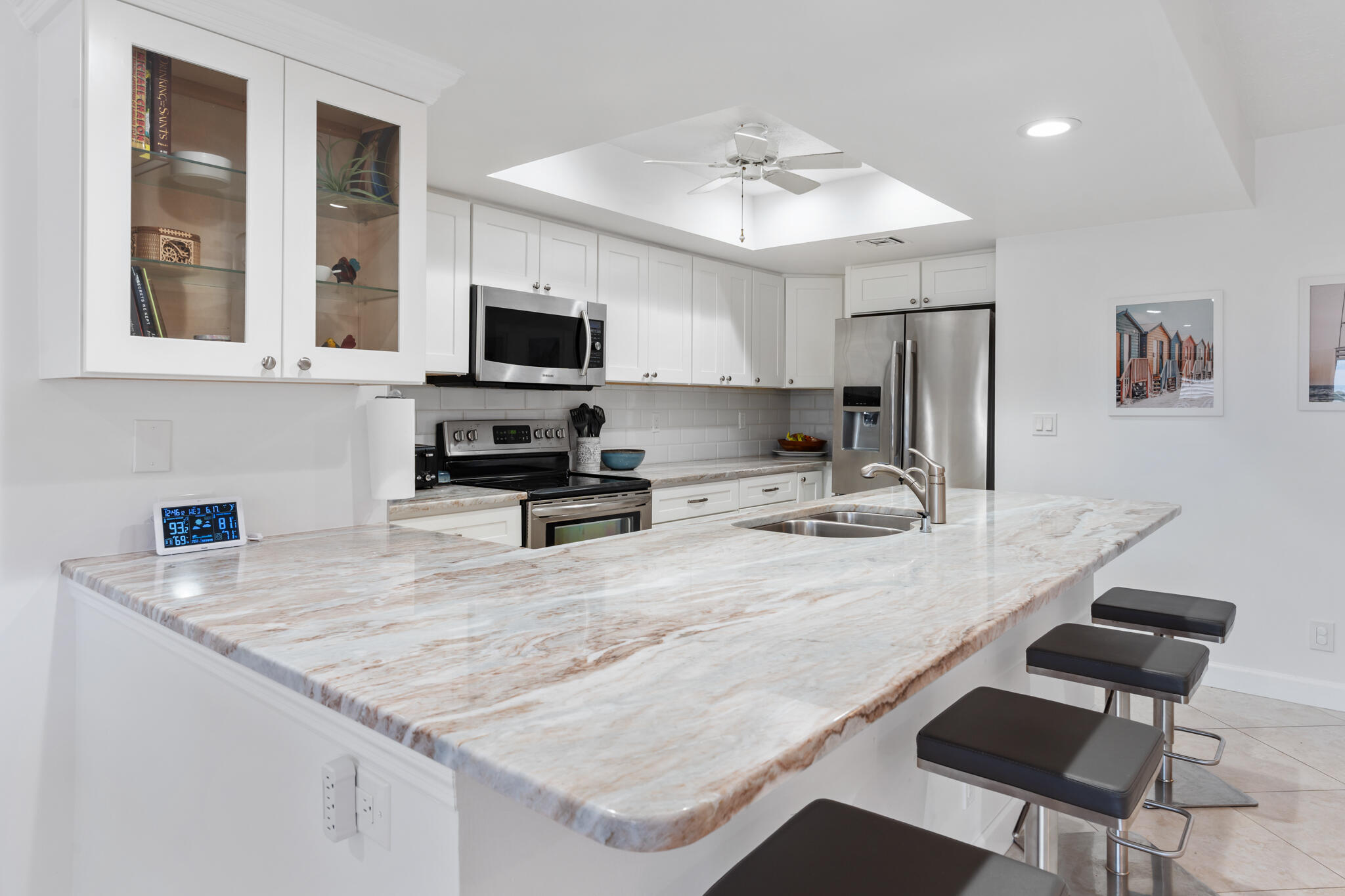 CORAL COVE BEACH SECTION 1 - Residential Lease