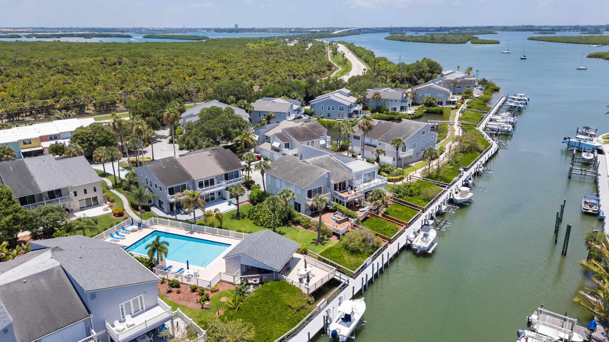 CORAL COVE BEACH SECTION 1 - Residential Lease