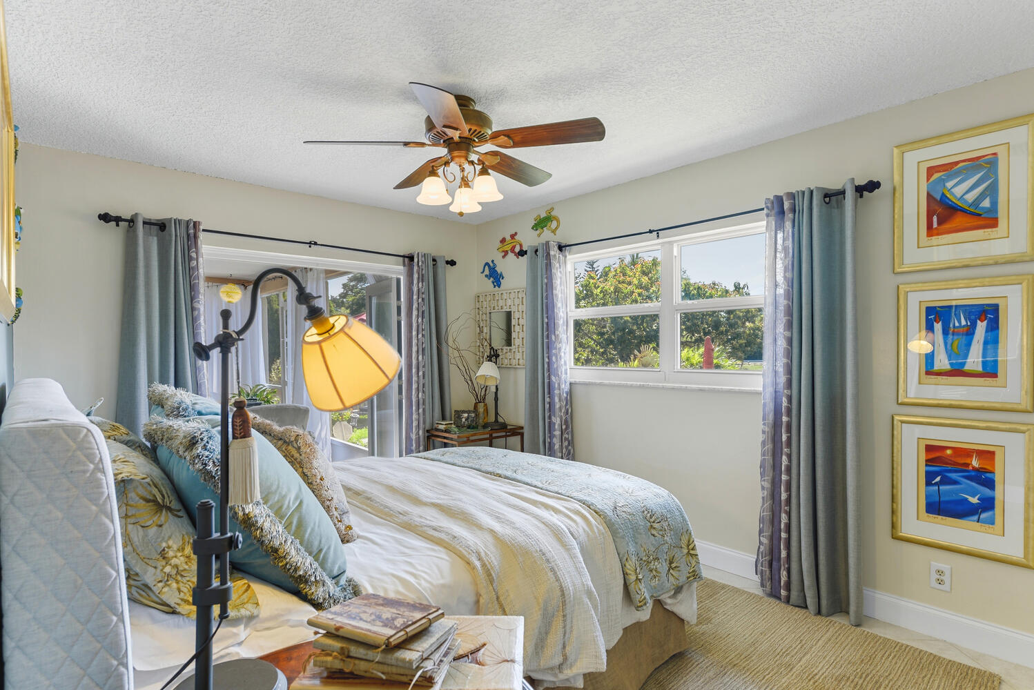 CORAL SPRINGS LAKES - Residential