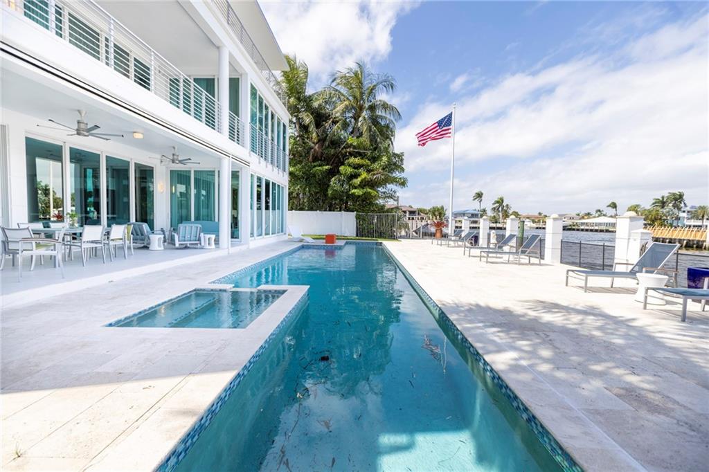 Dolphin Isles - Residential