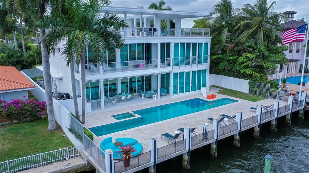 Dolphin Isles - Residential