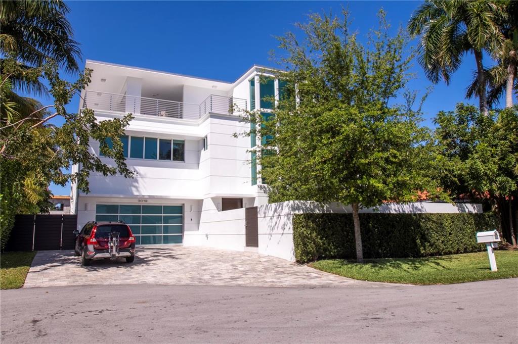 Dolphin Isles - Residential