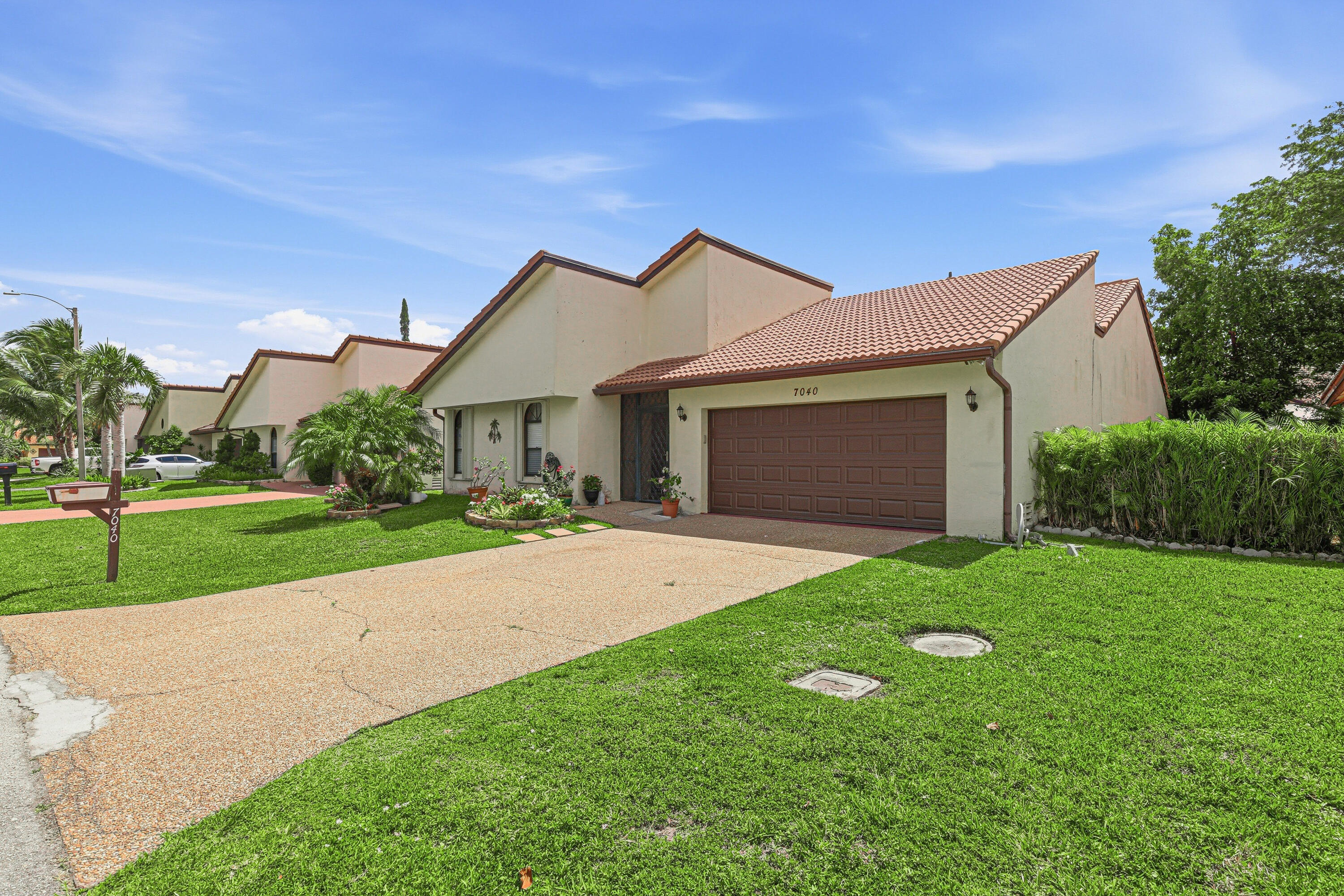 WOODMONT TRACT 71 - Residential