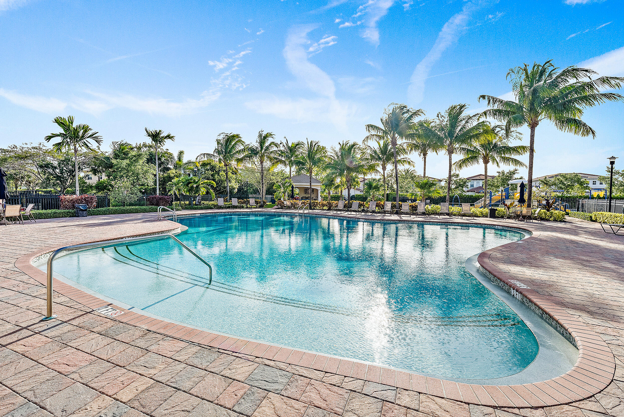 LOXAHATCHEE RESERVE NORTH - Residential