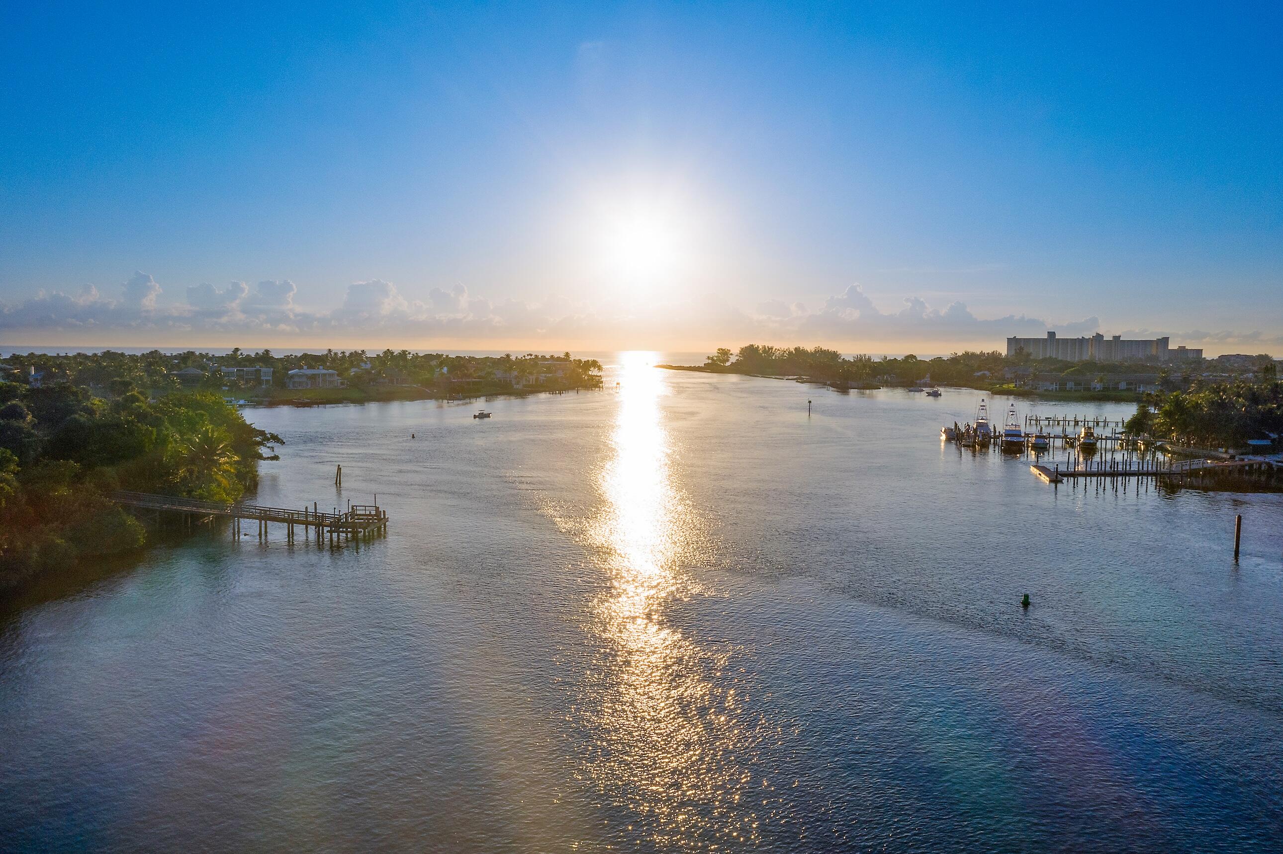 LOXAHATCHEE RESERVE NORTH - Residential