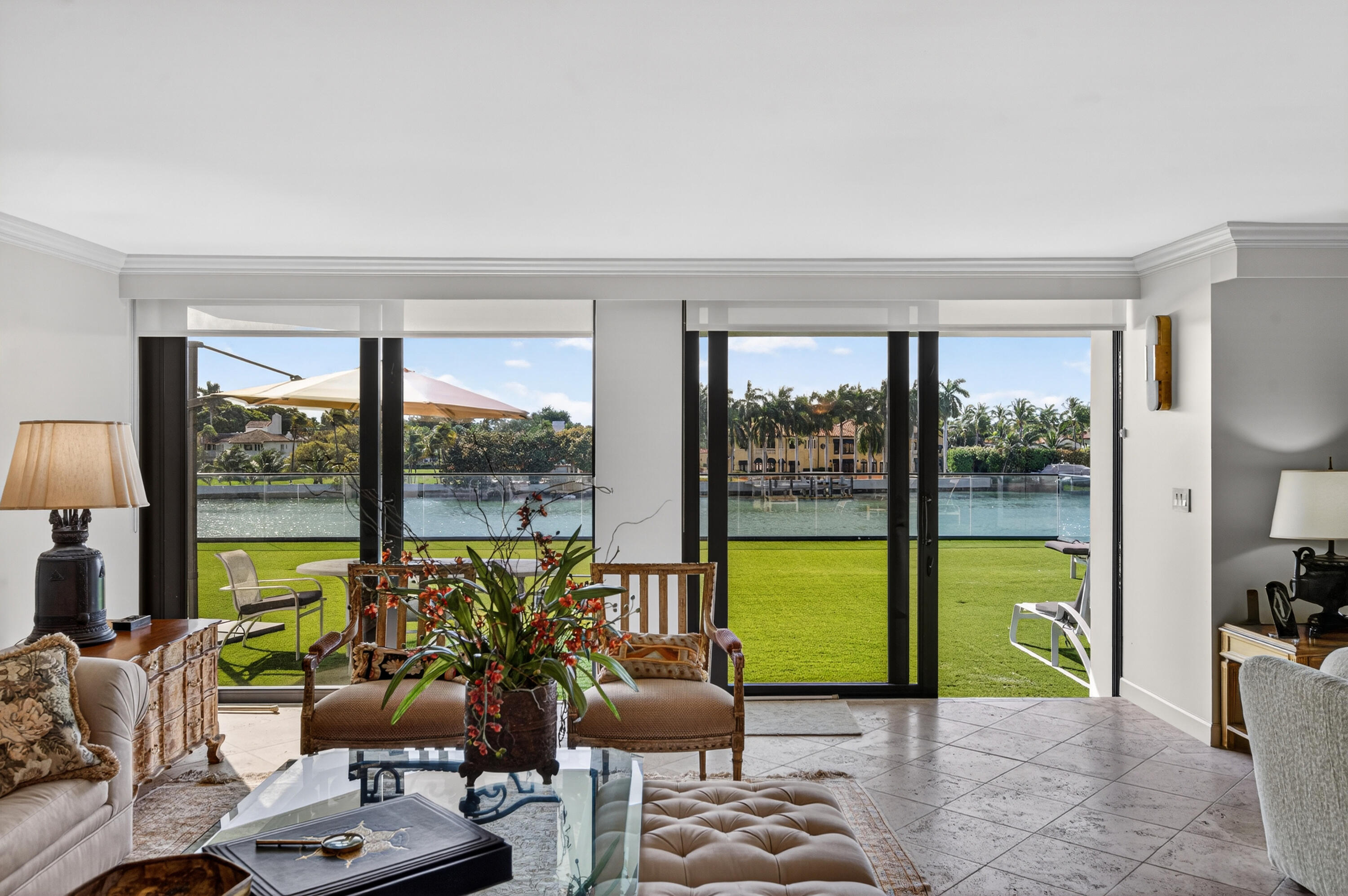 TOWERHOUSE CONDO - Residential
