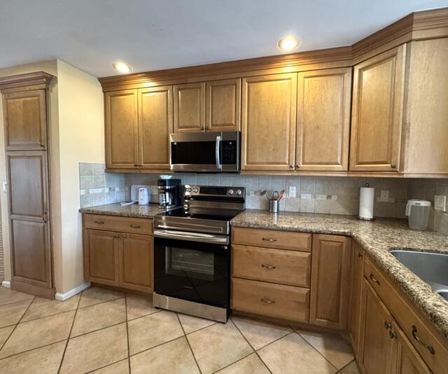 PRESTWICK CHASE - Residential Lease