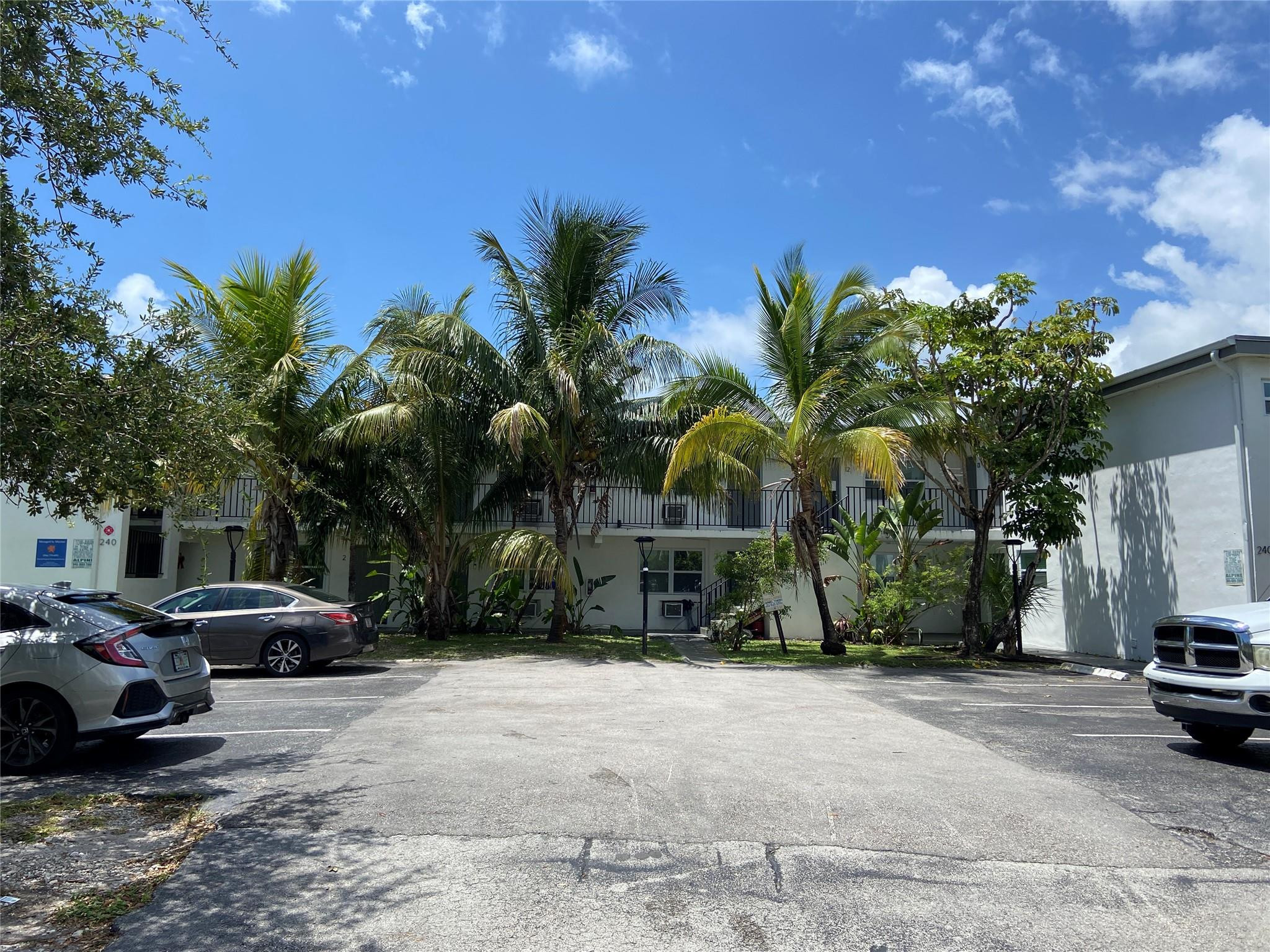CYPRESS PLAZA ANNEX - Residential Lease