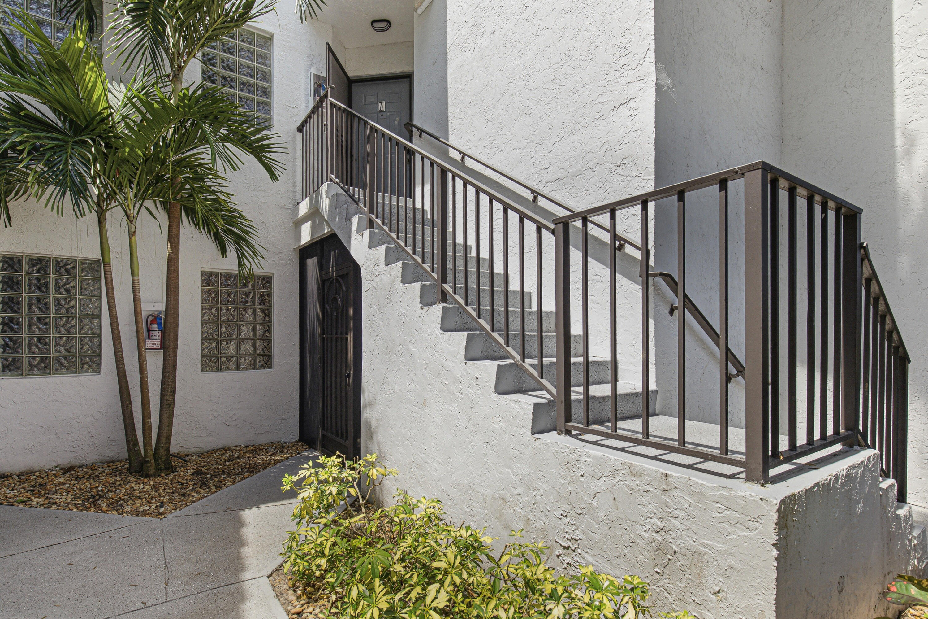 ALEXANDRA VILLAGE CONDO - Residential