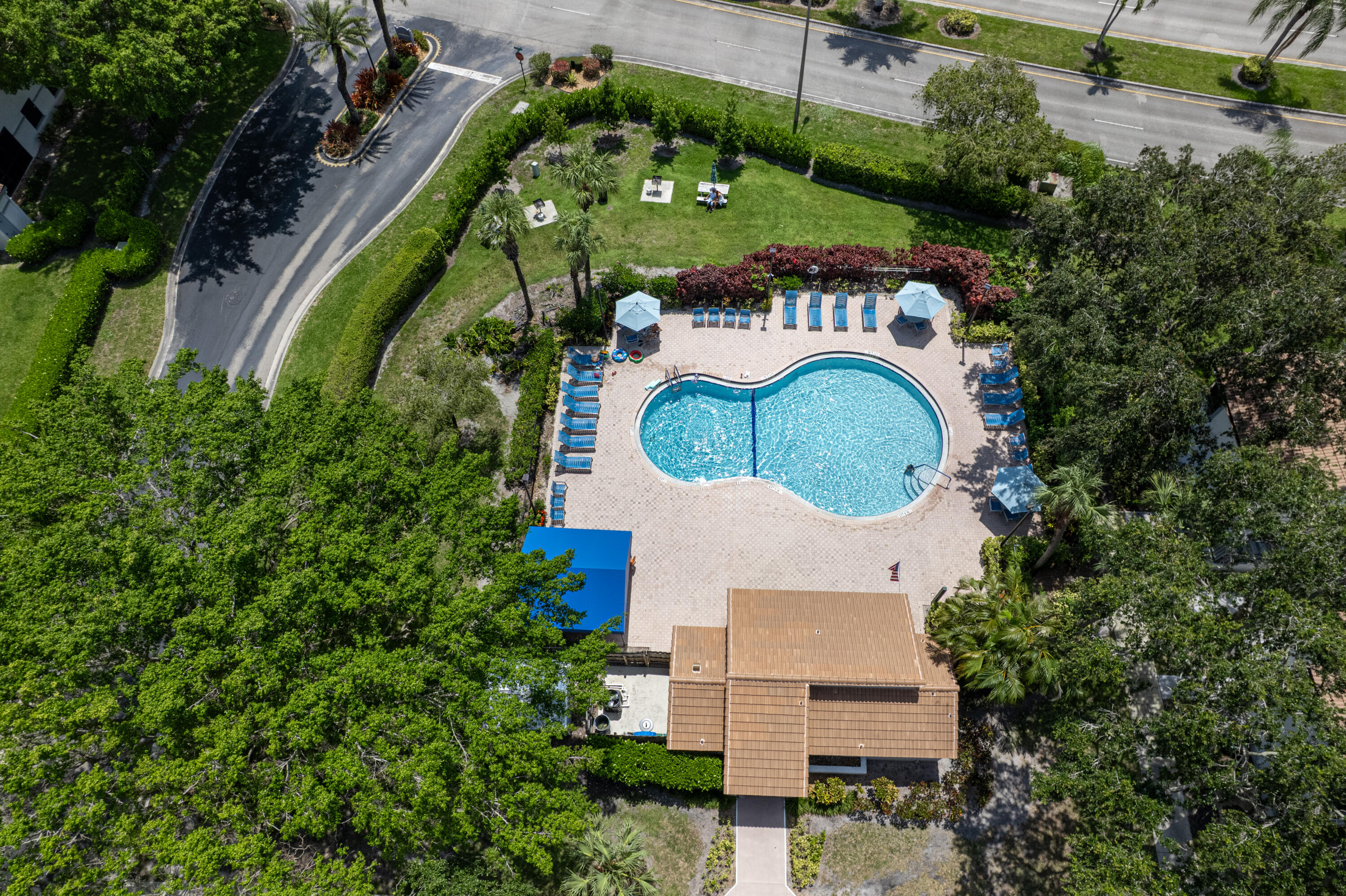 ALEXANDRA VILLAGE CONDO - Residential