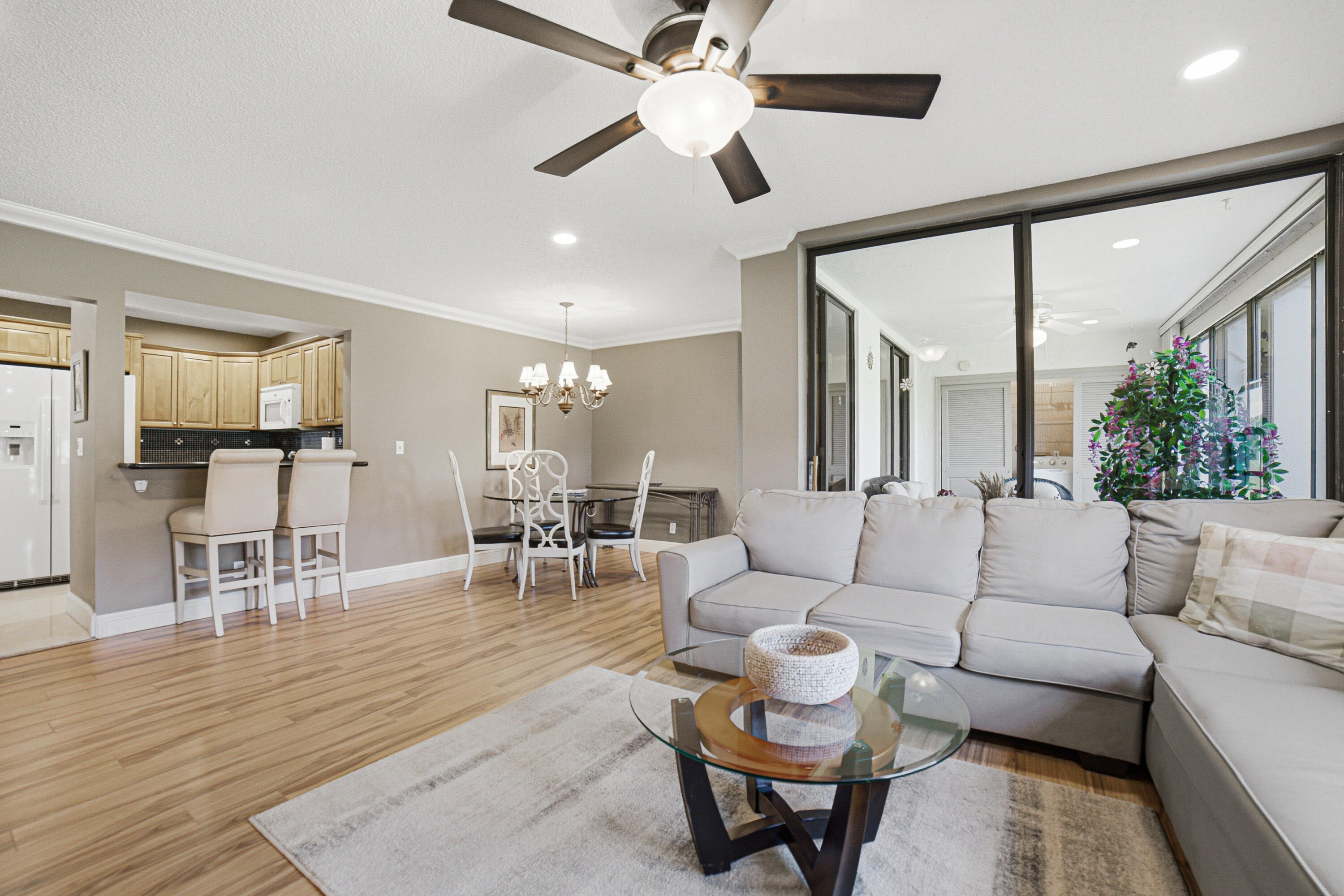 ALEXANDRA VILLAGE CONDO - Residential
