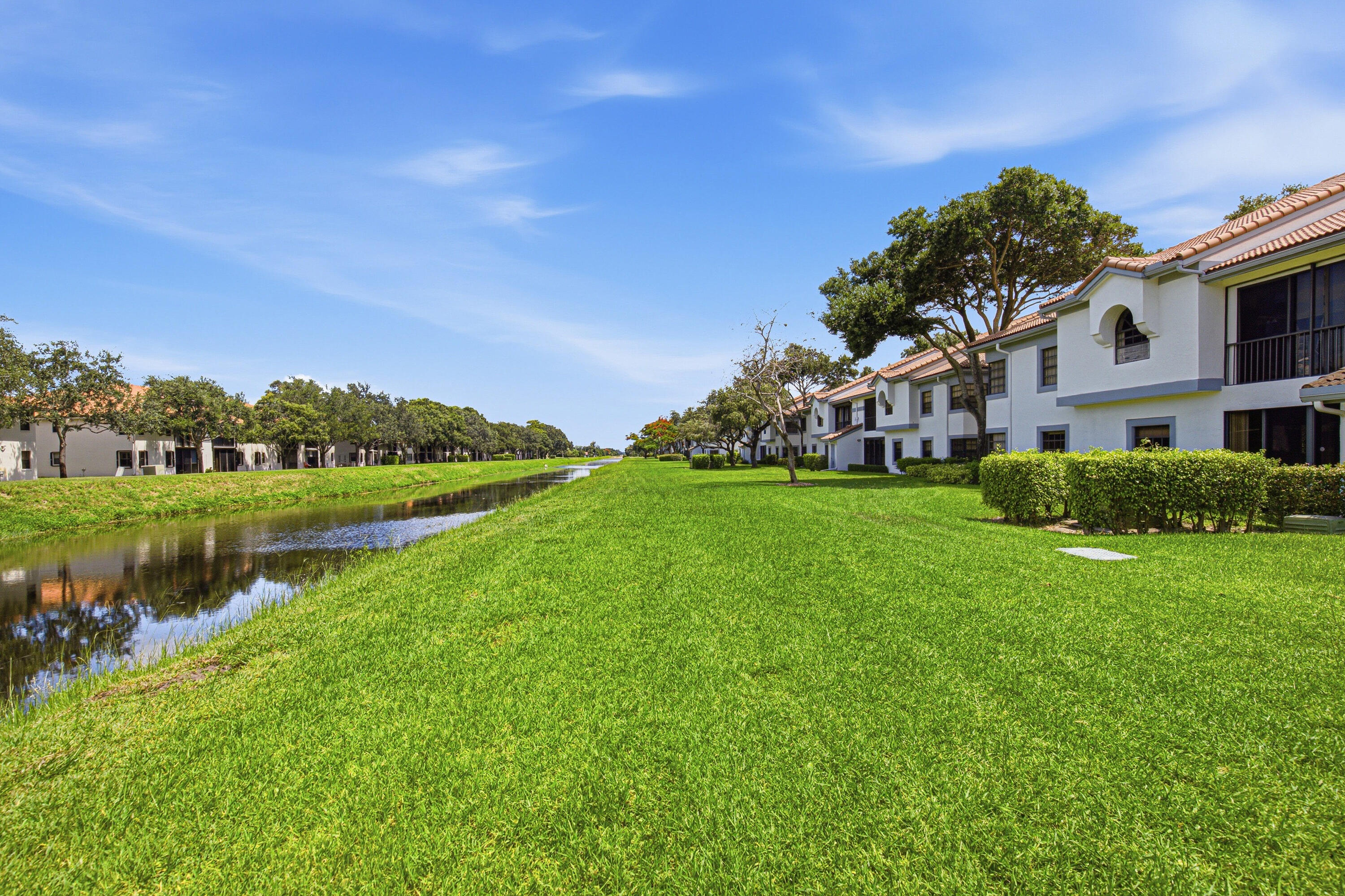 ALEXANDRA VILLAGE CONDO - Residential