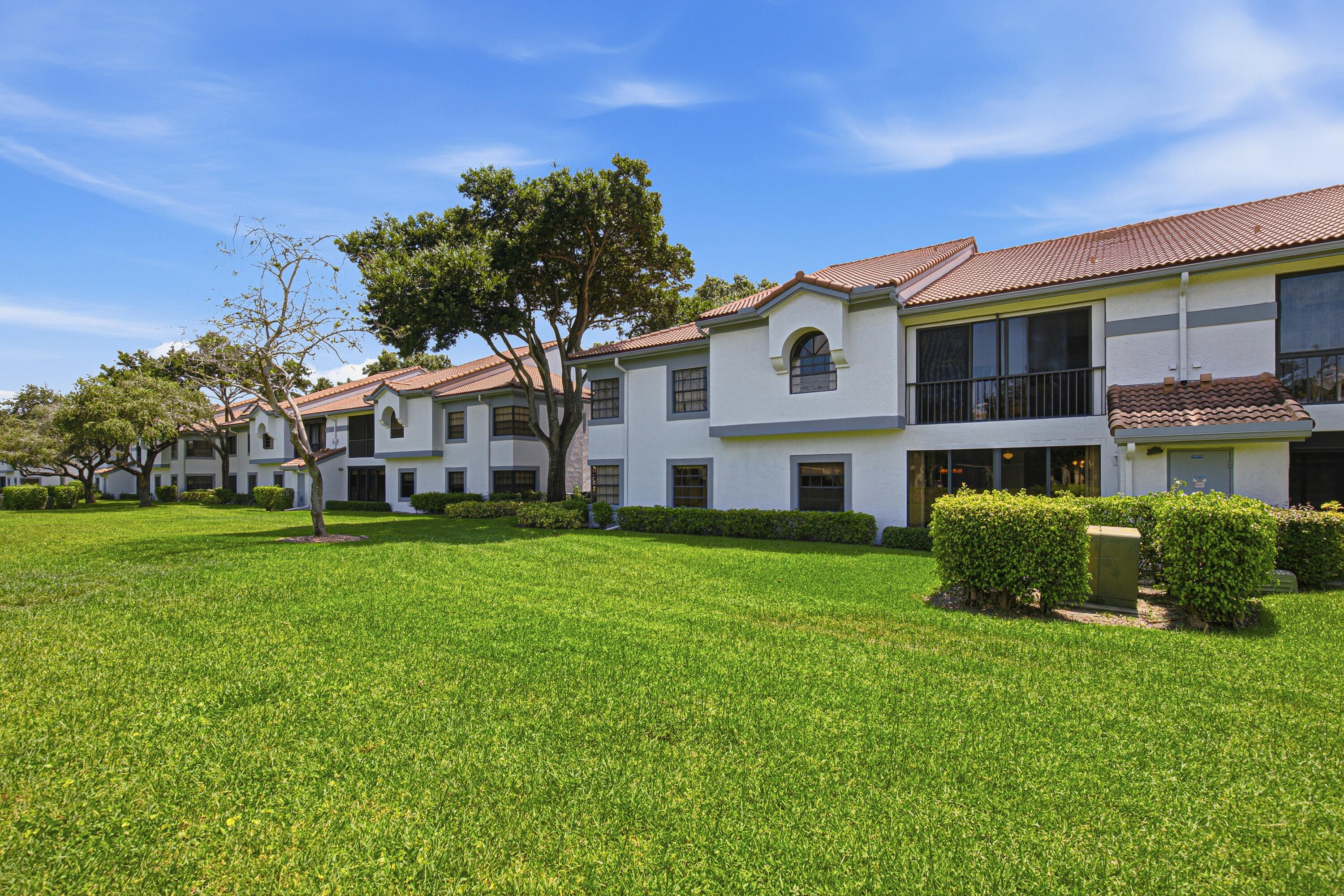 ALEXANDRA VILLAGE CONDO - Residential