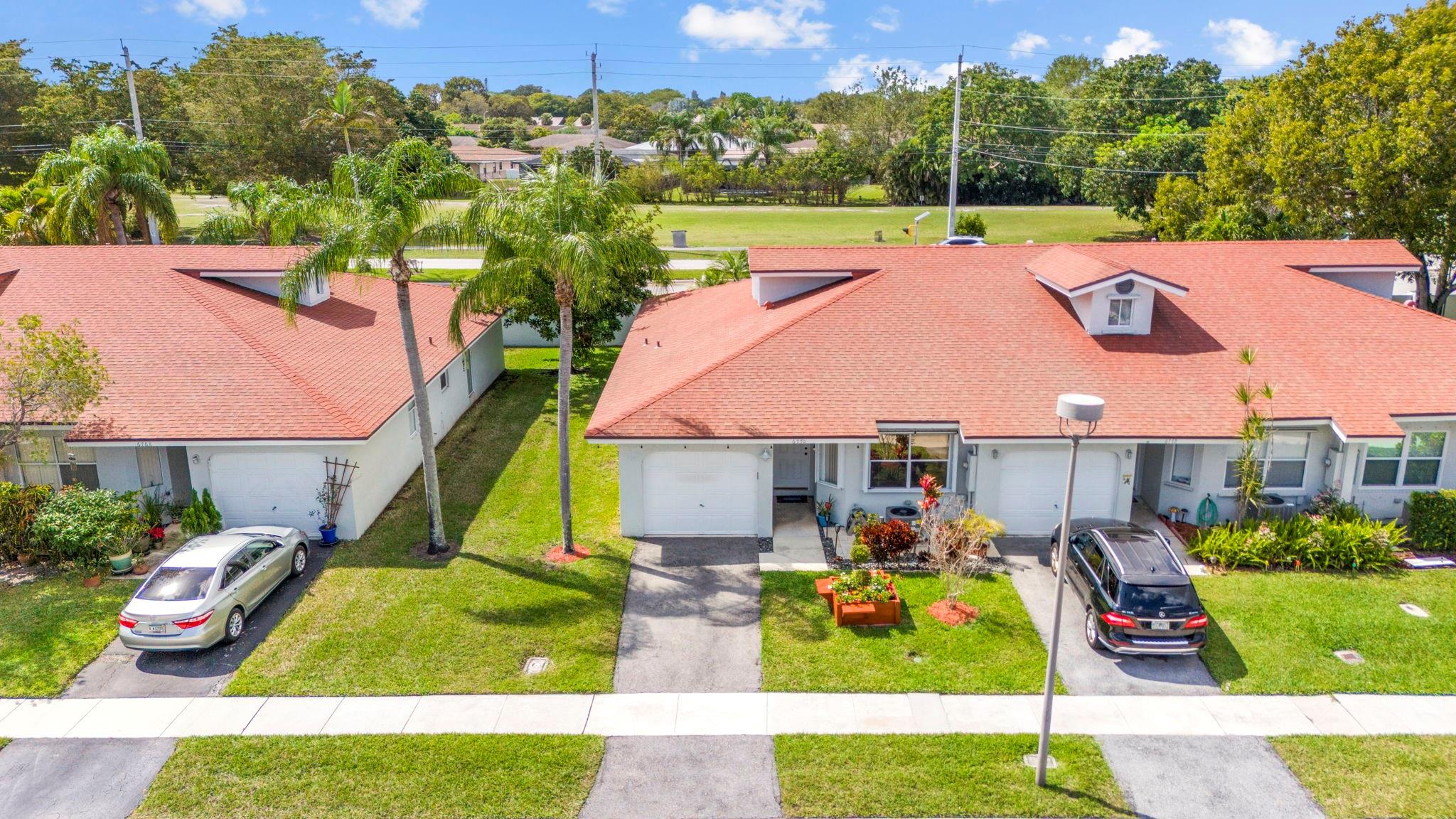 Coral Palms - Residential