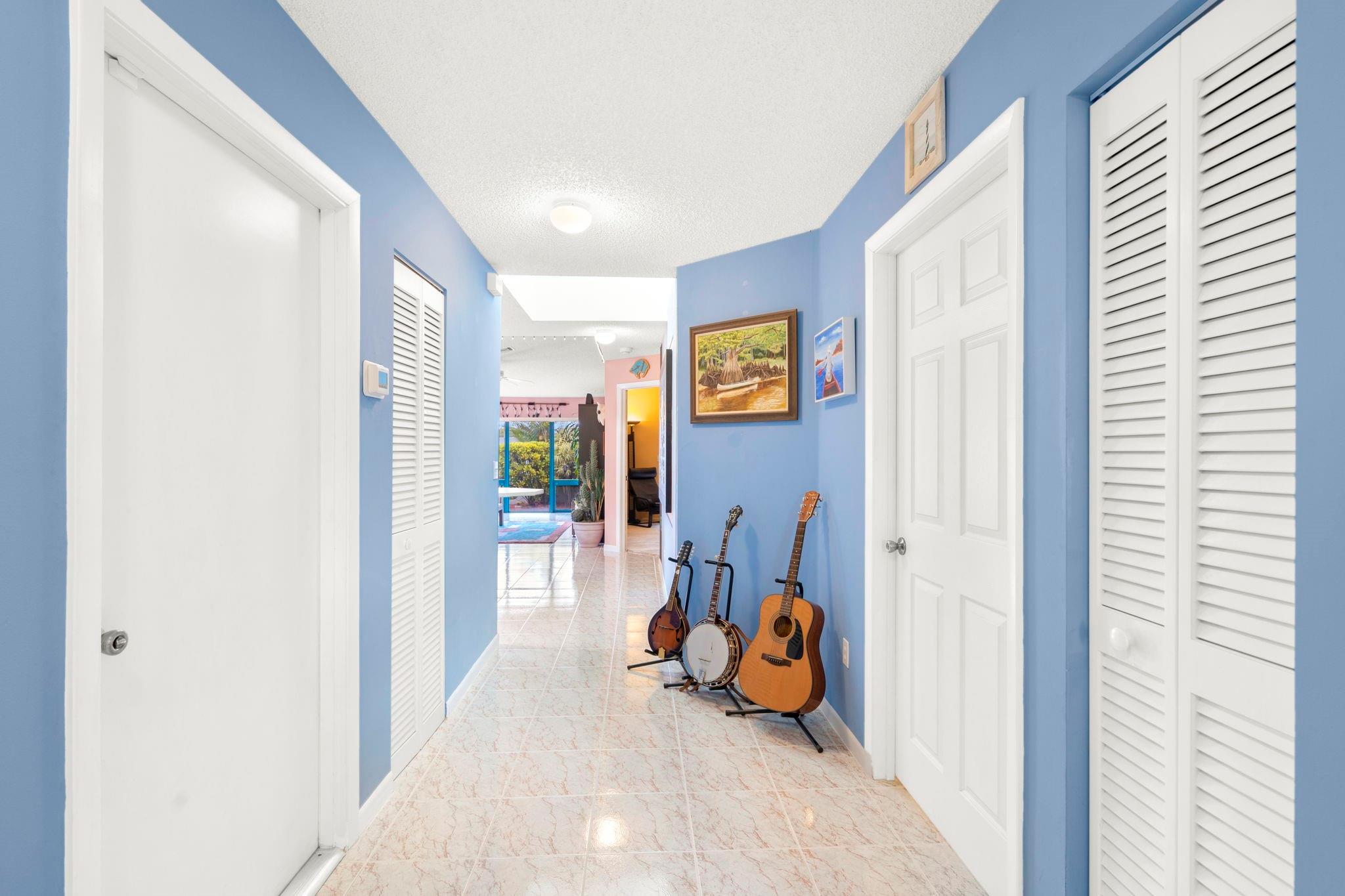 Coral Palms - Residential