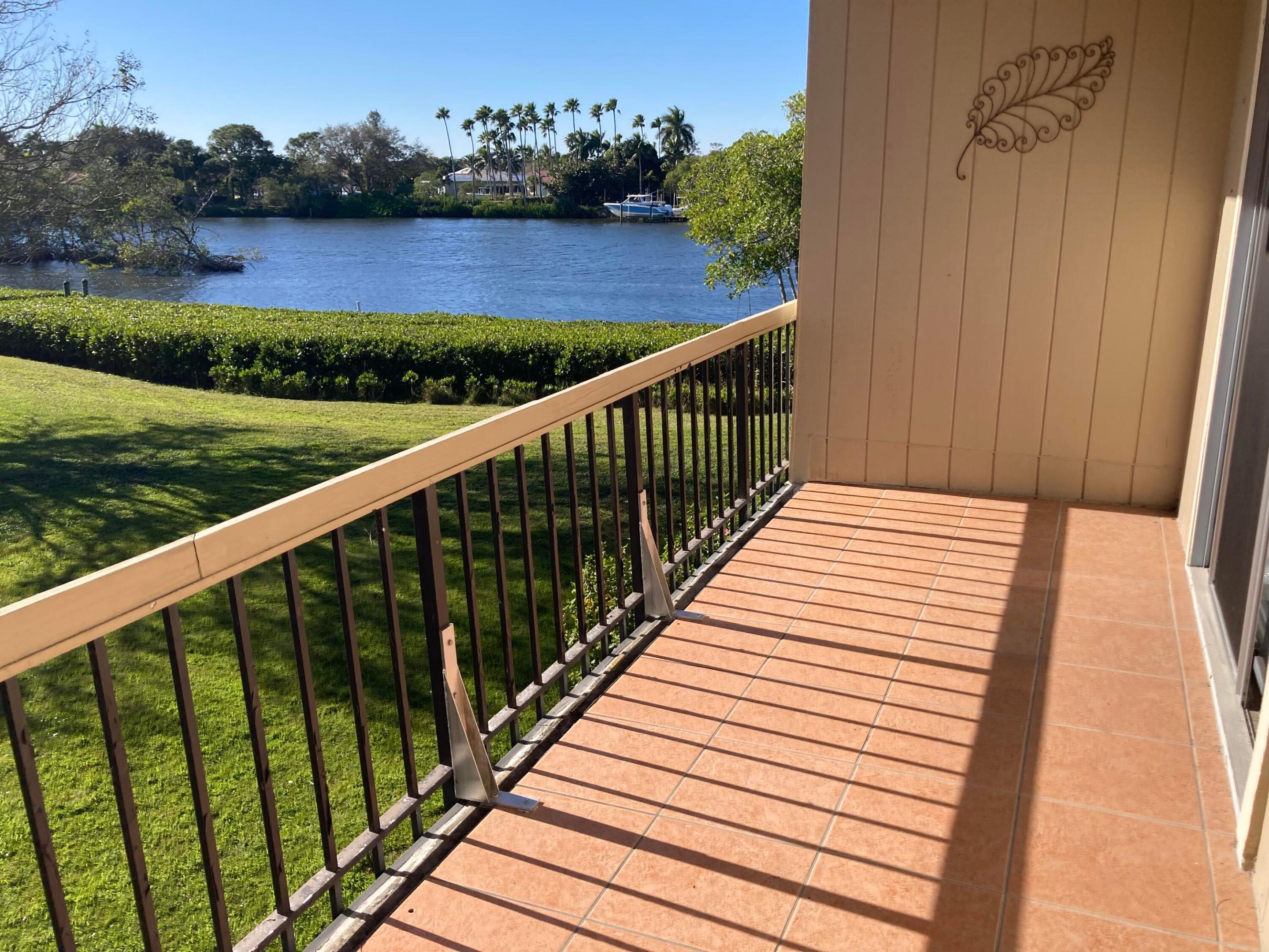 RIVERBEND CONDO - Residential