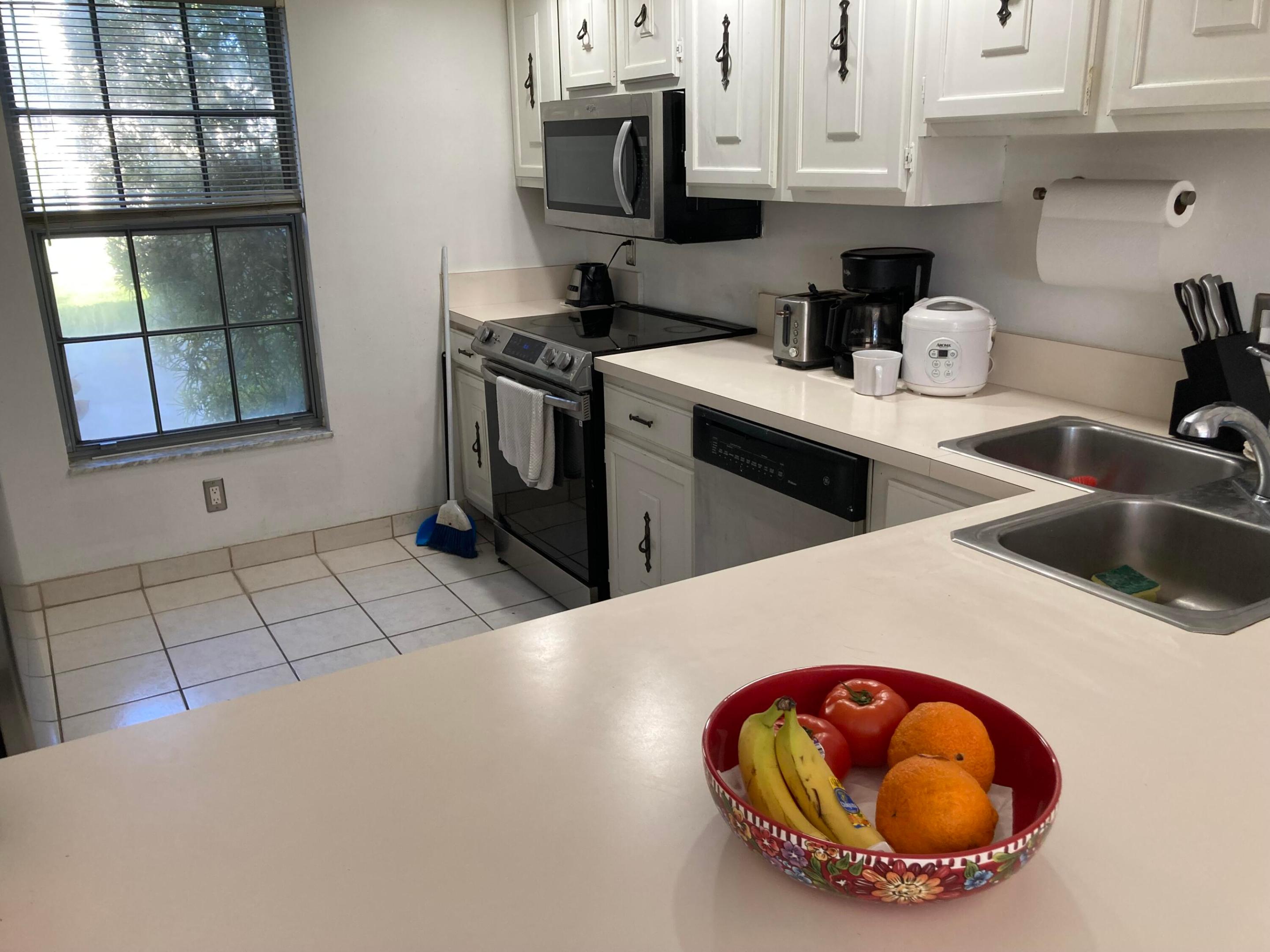 RIVERBEND CONDO - Residential