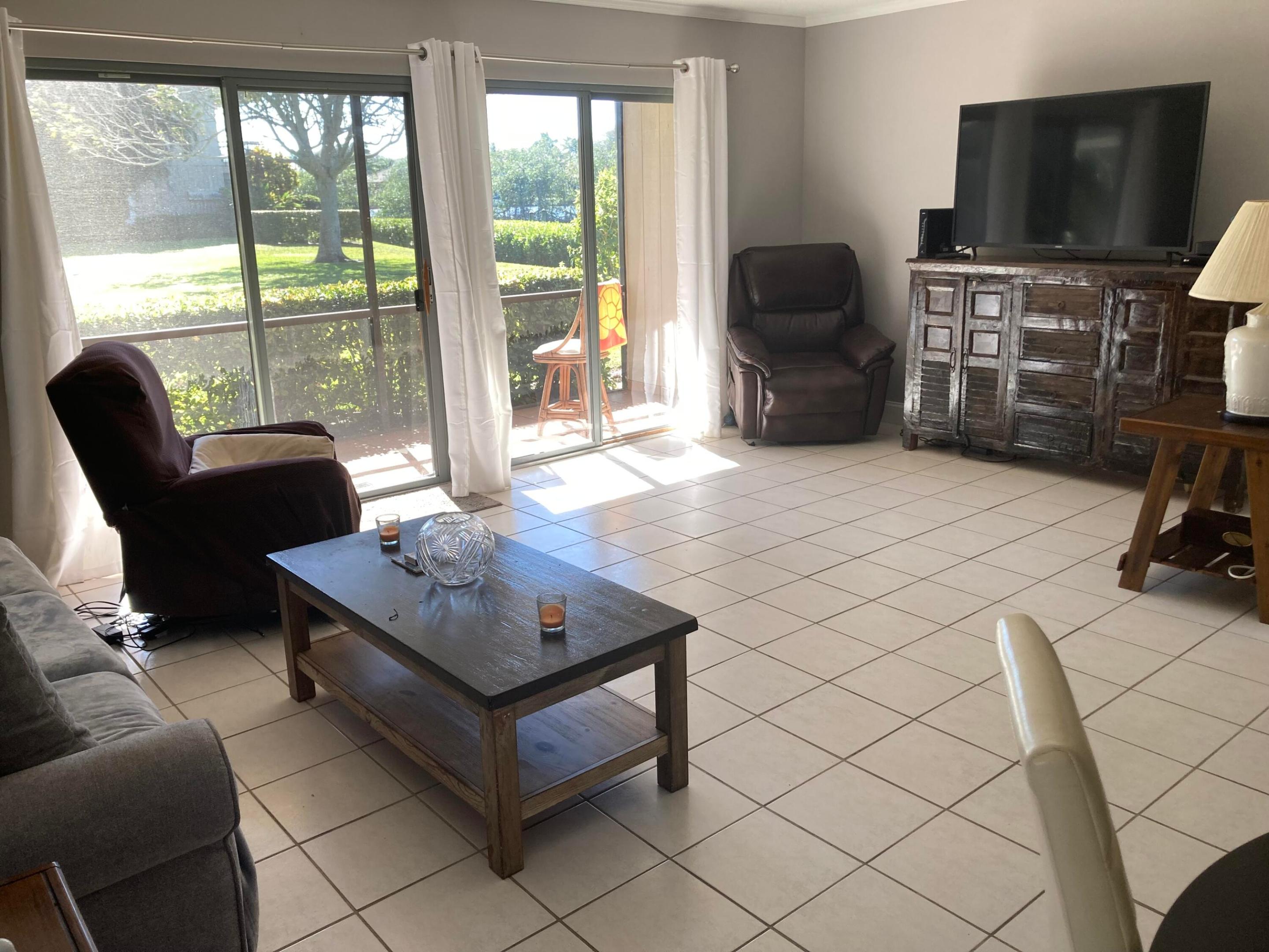RIVERBEND CONDO - Residential
