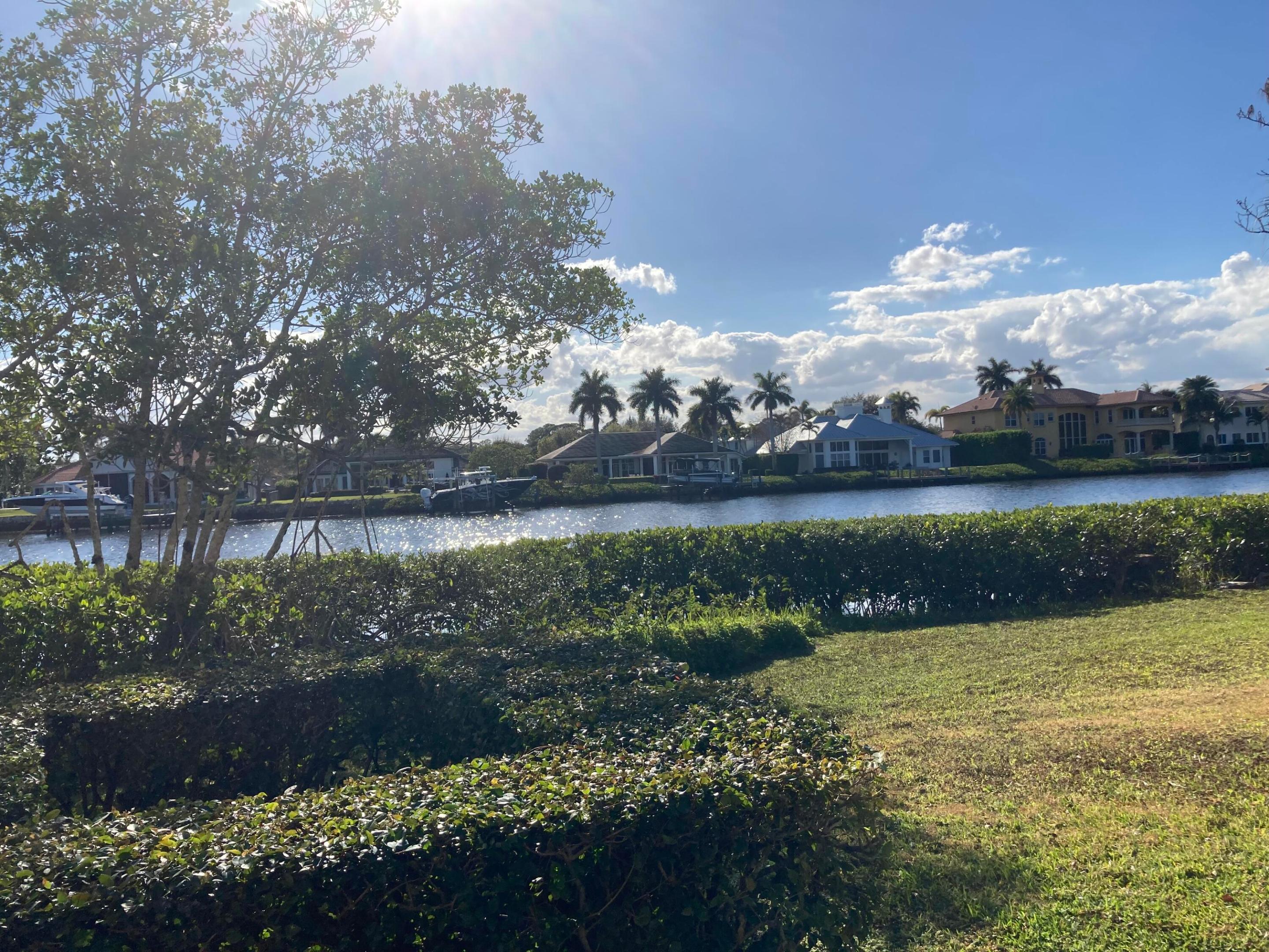 RIVERBEND CONDO - Residential