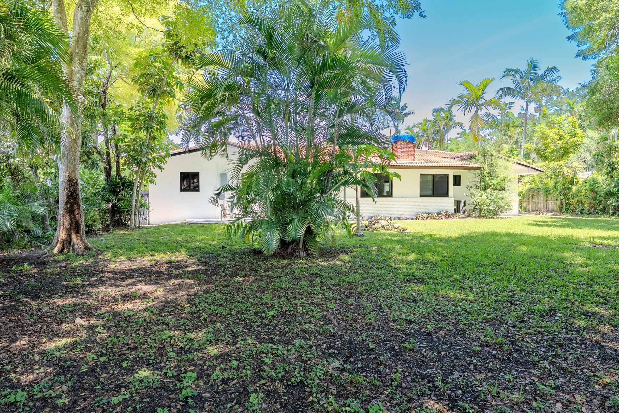 Country Club Estates - Residential