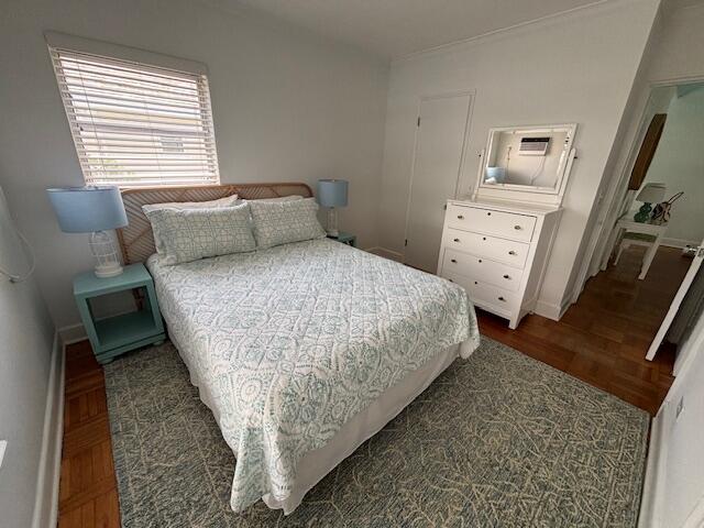 ROYAL PARK - Residential Lease