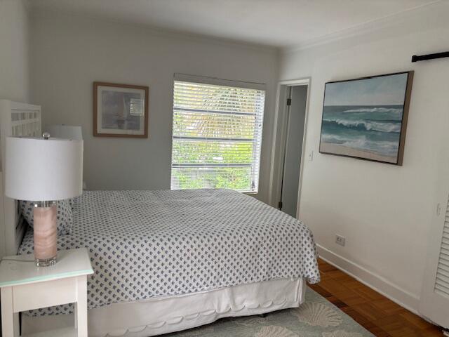 ROYAL PARK - Residential Lease