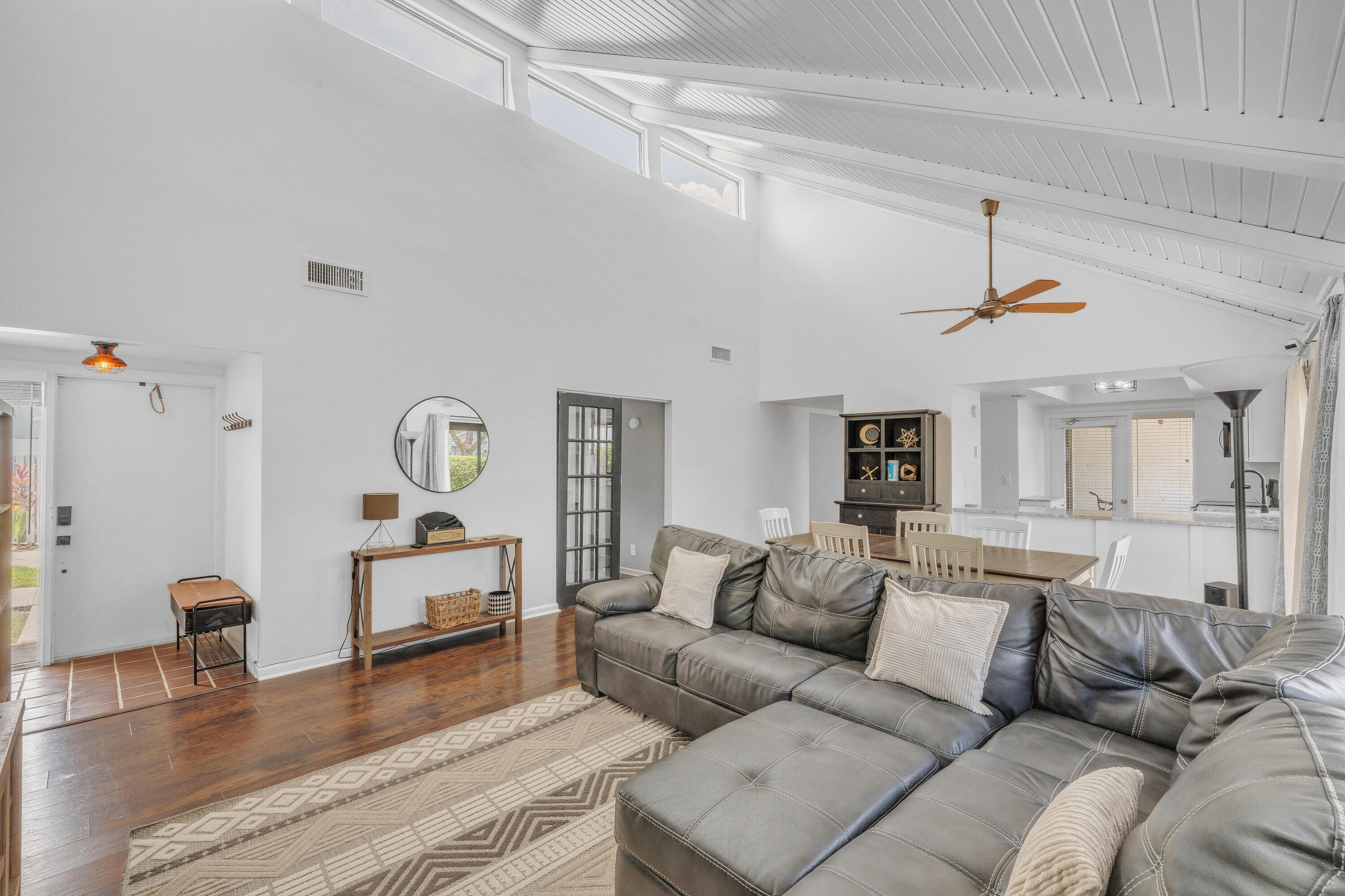 BOCA RATON HILLS SEC 2 - Residential