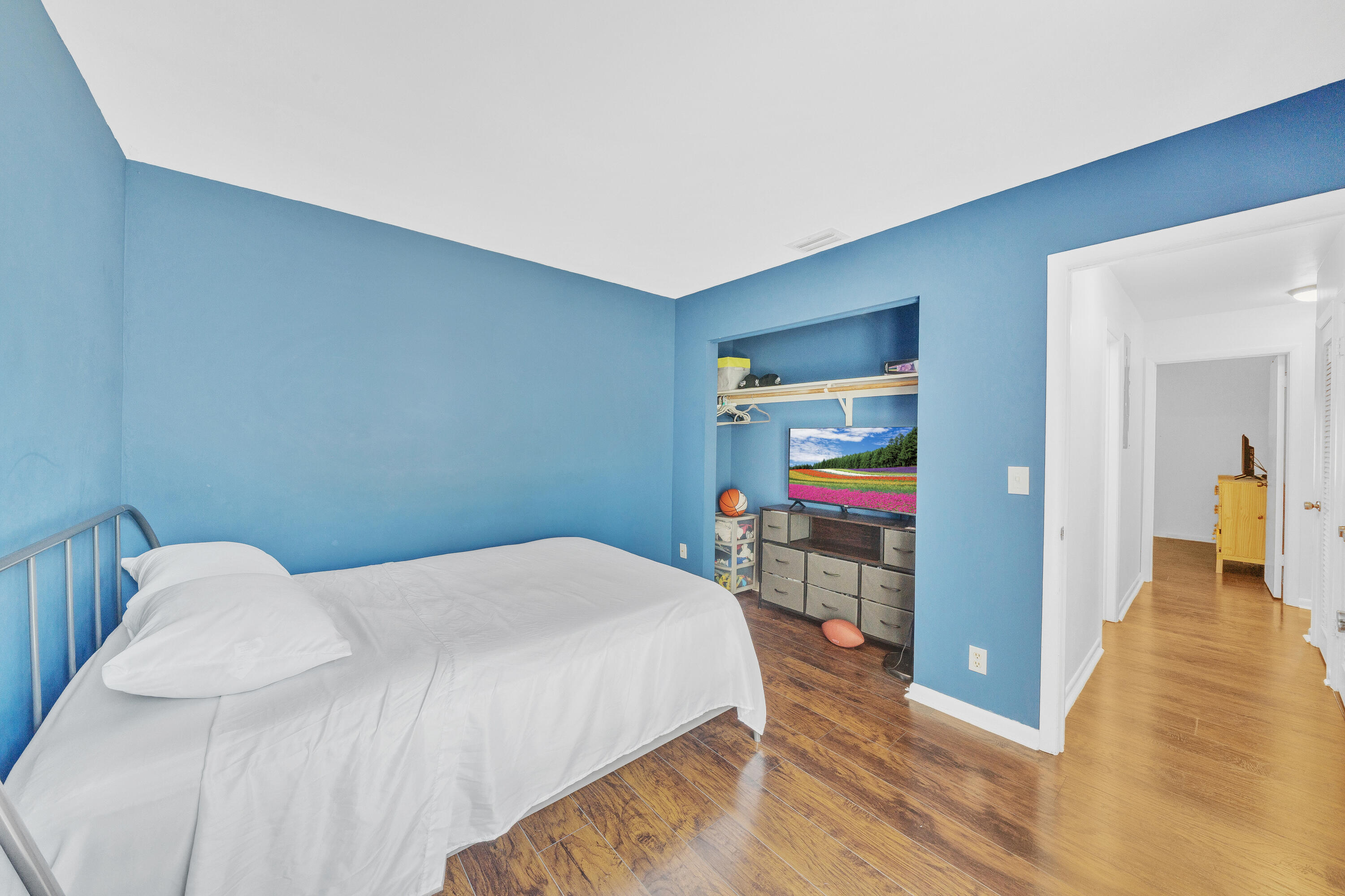 BOCA RATON HILLS SEC 2 - Residential