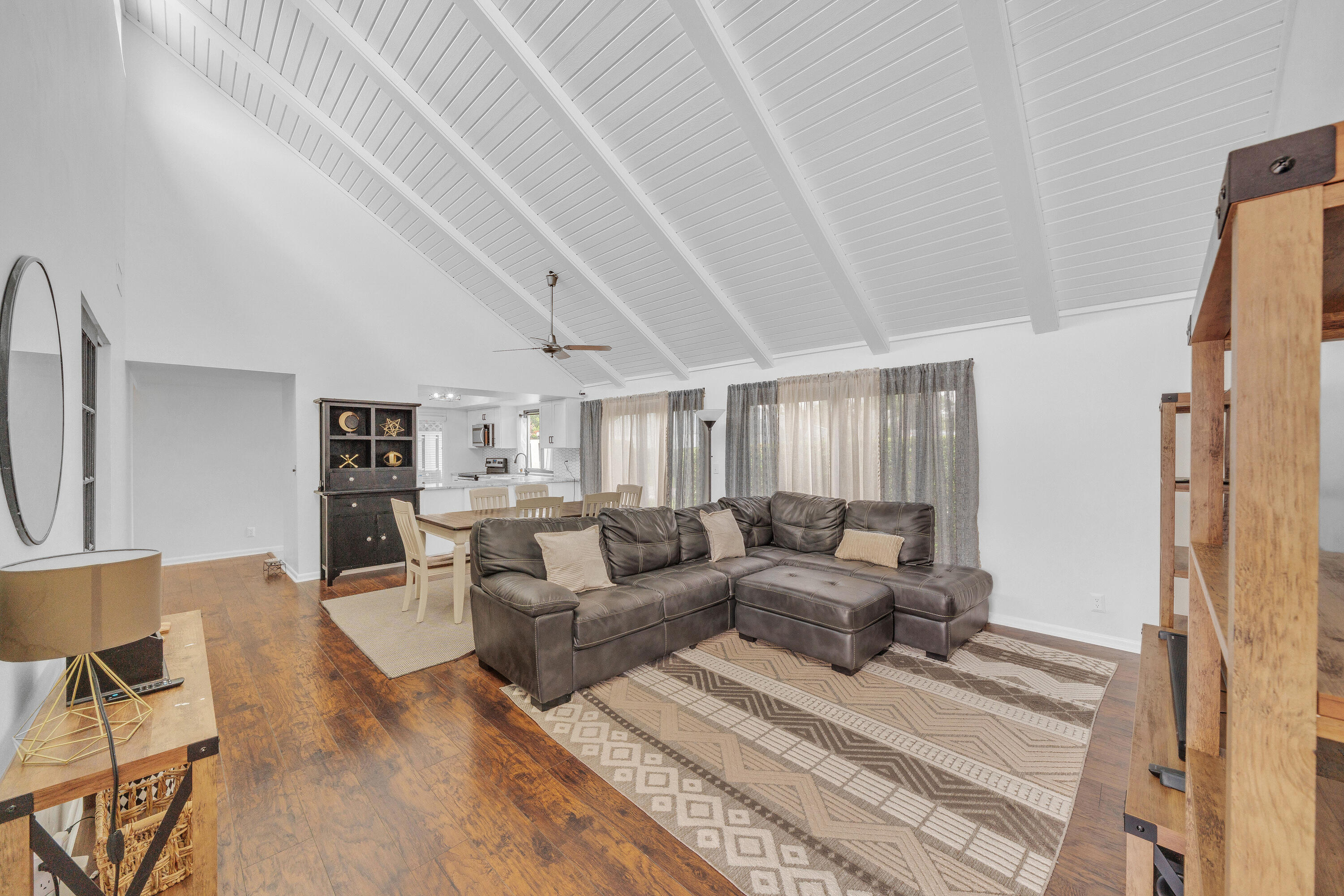 BOCA RATON HILLS SEC 2 - Residential