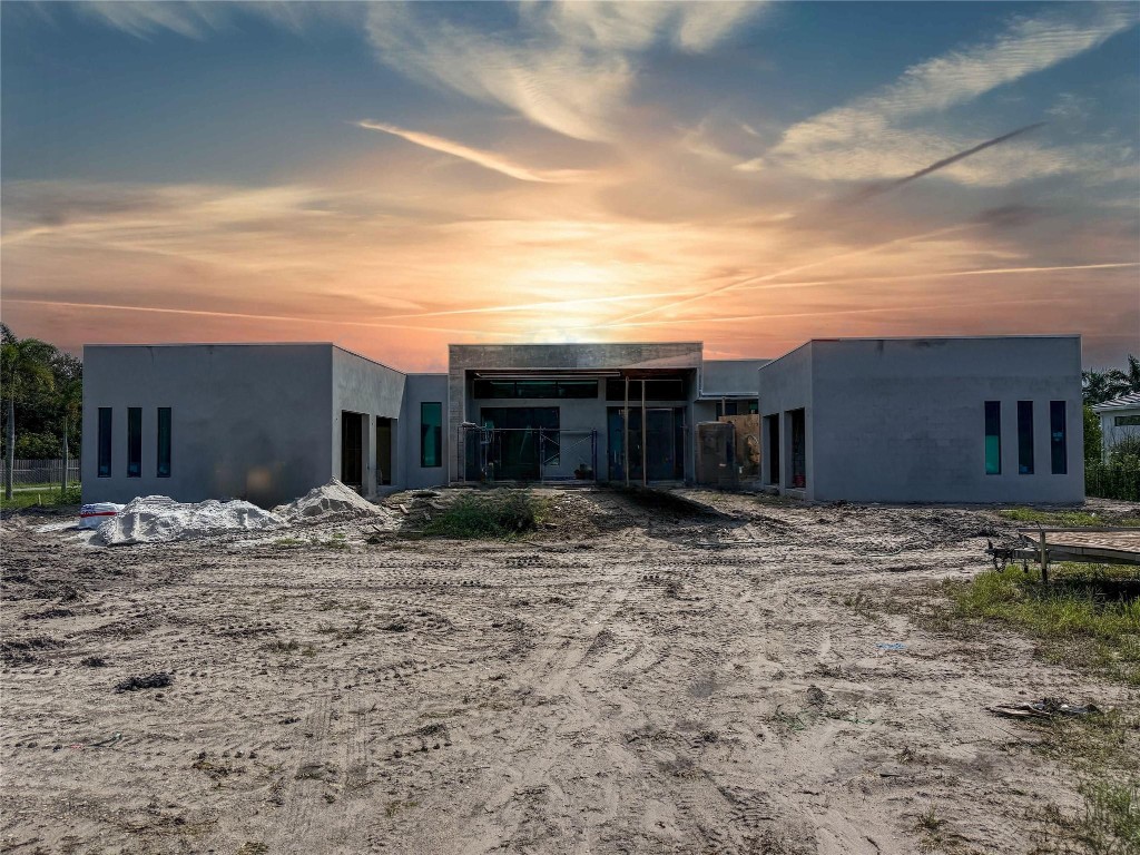 PLANTATION ACRES - Residential