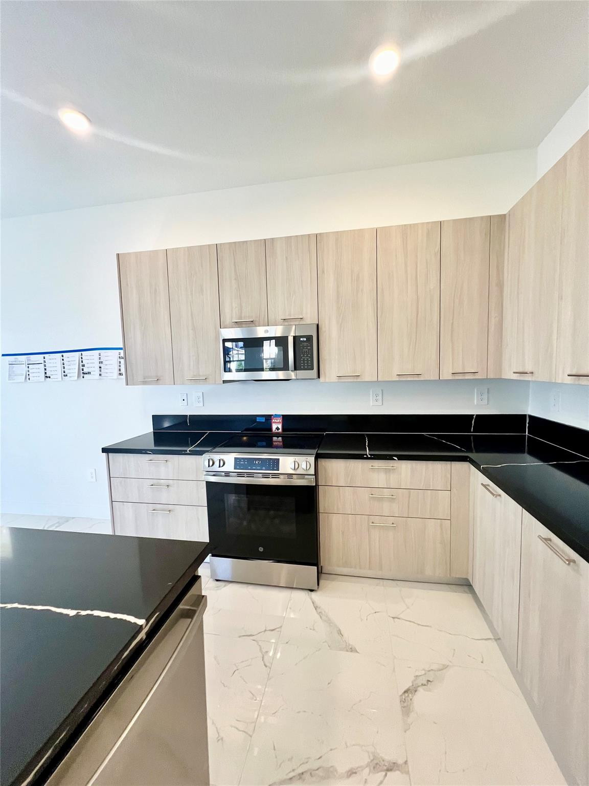 RESERVE AT DAVIE - Residential
