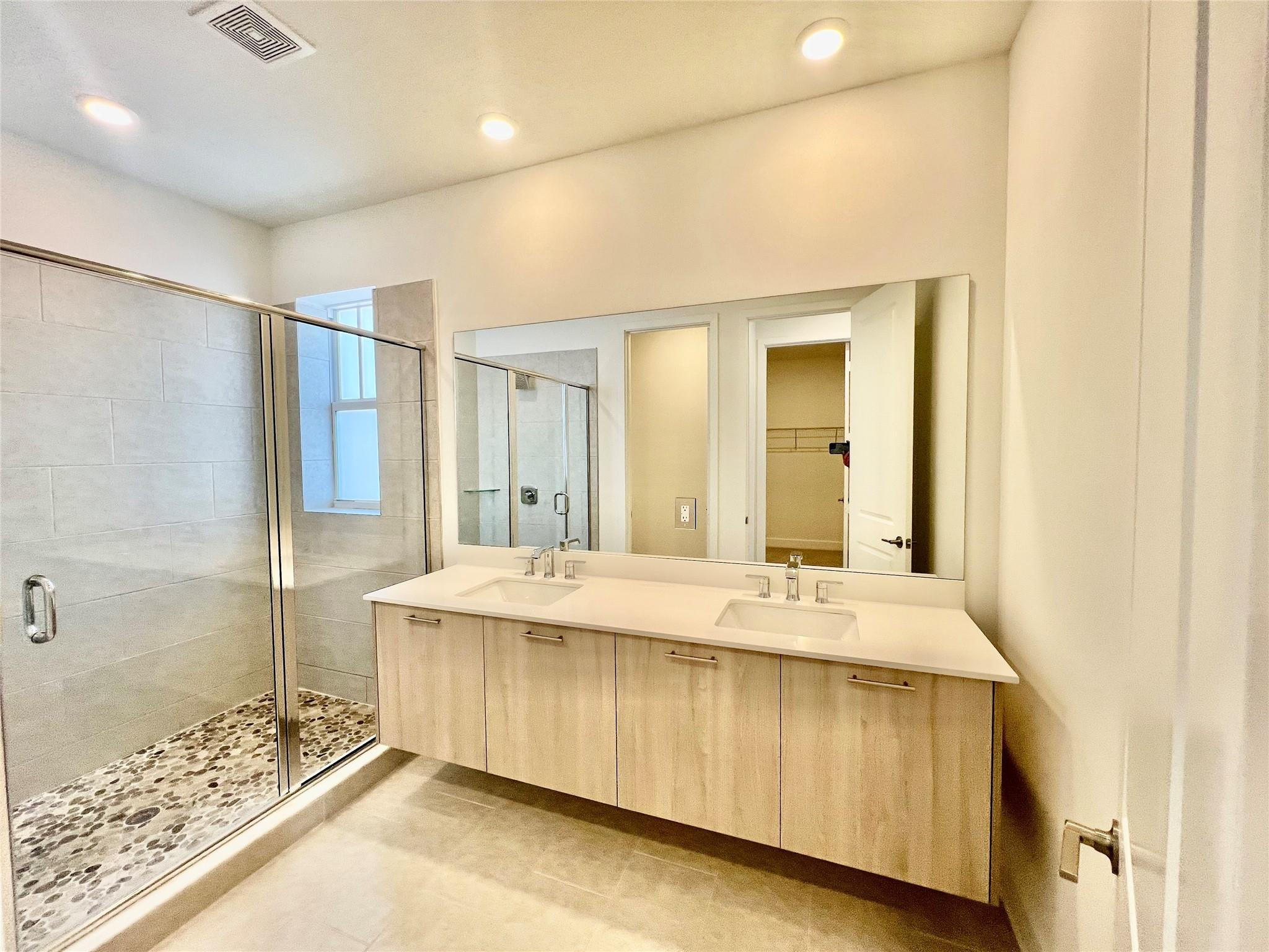 RESERVE AT DAVIE - Residential