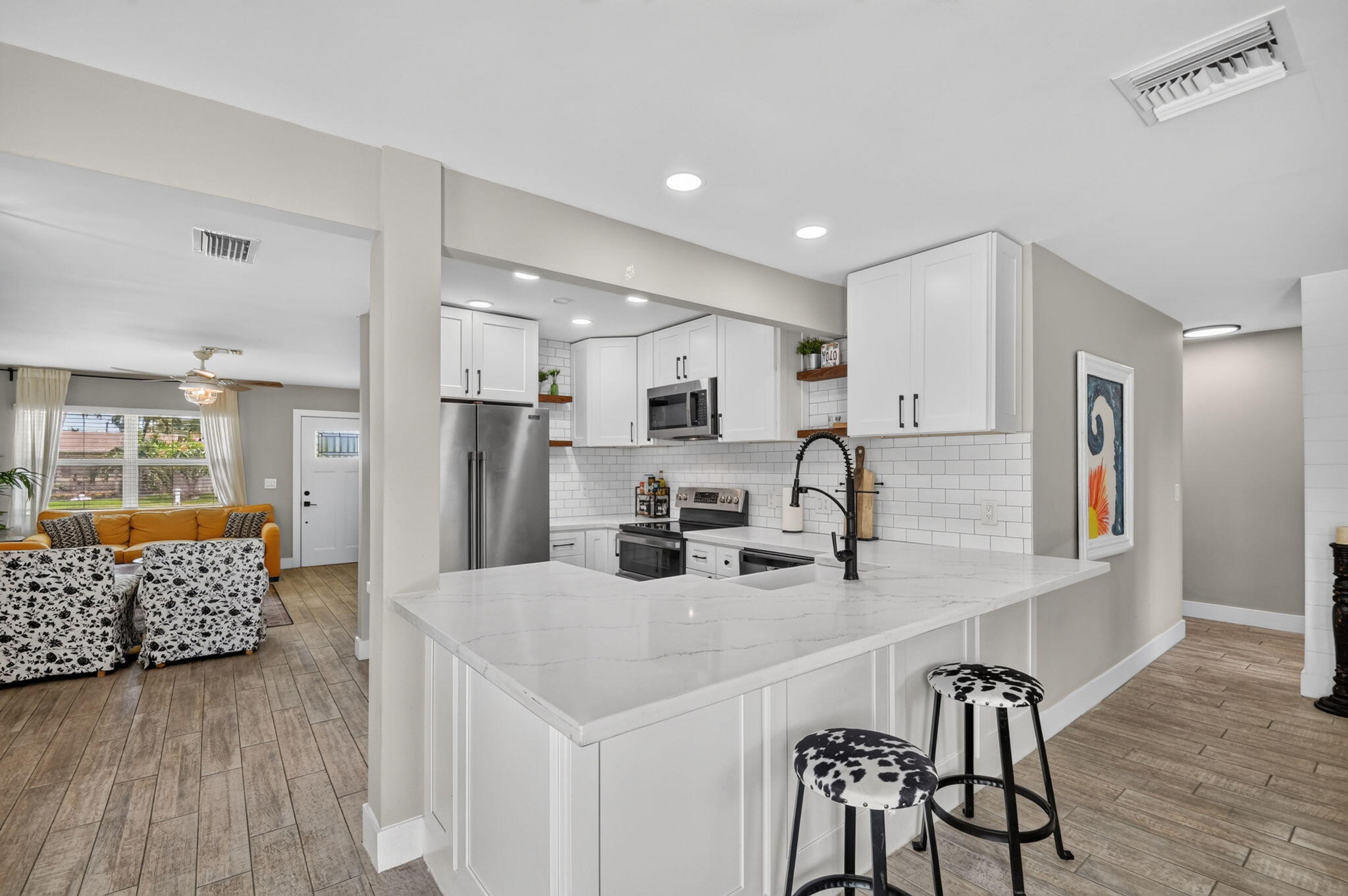 PALM SPRINGS VILLAGE 4 - Residential