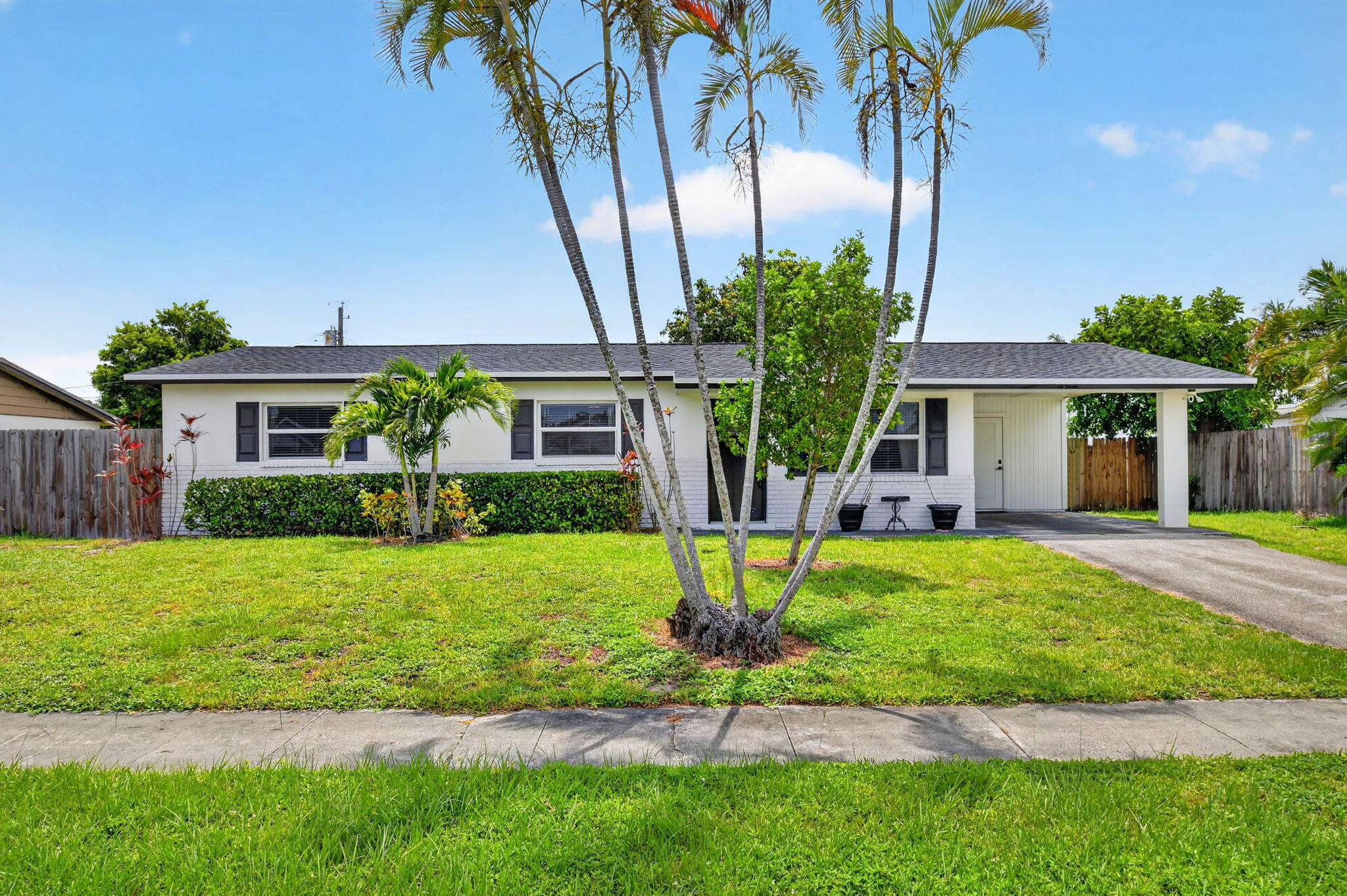 PALM SPRINGS VILLAGE 4 - Residential