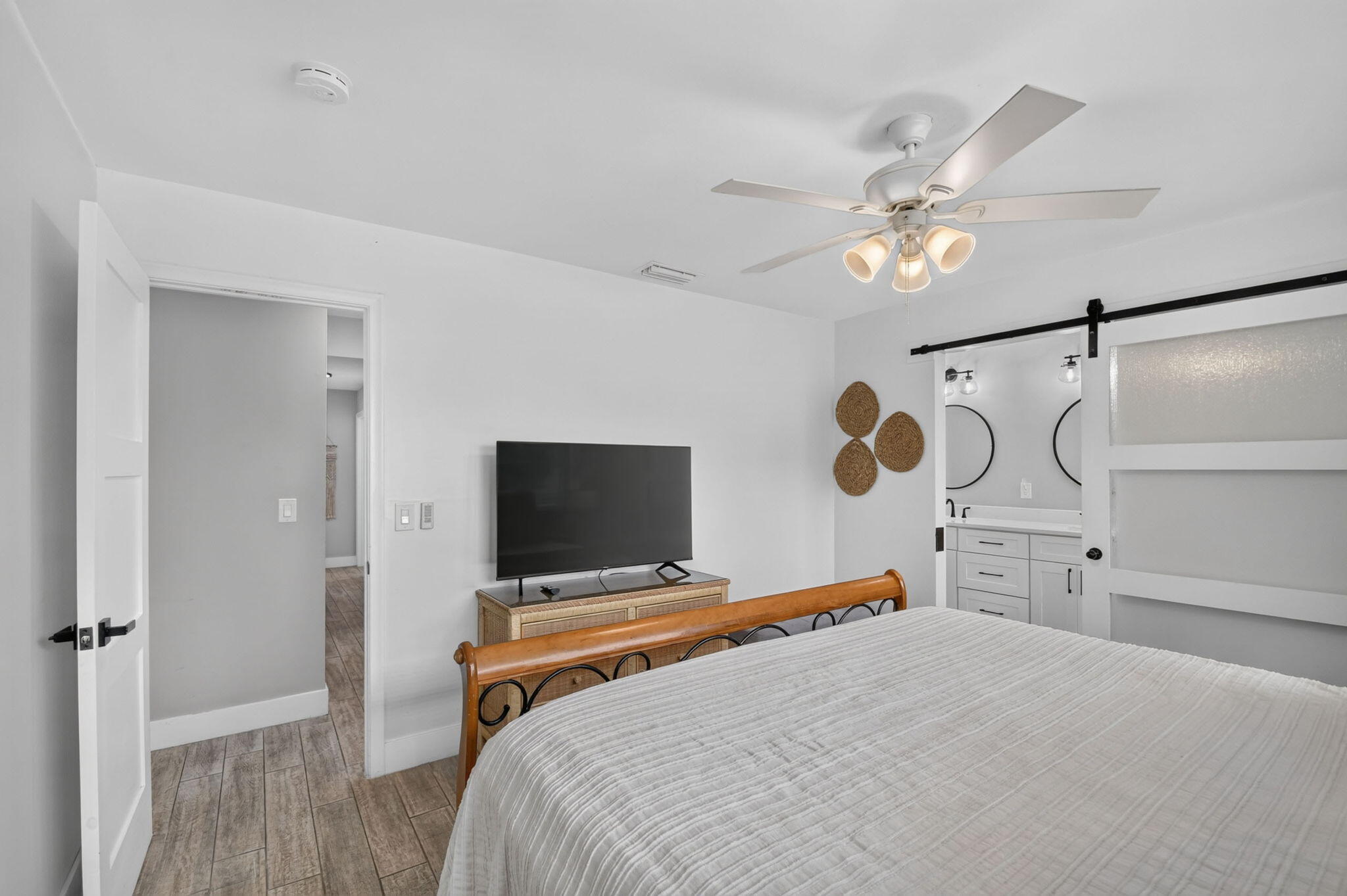 PALM SPRINGS VILLAGE 4 - Residential
