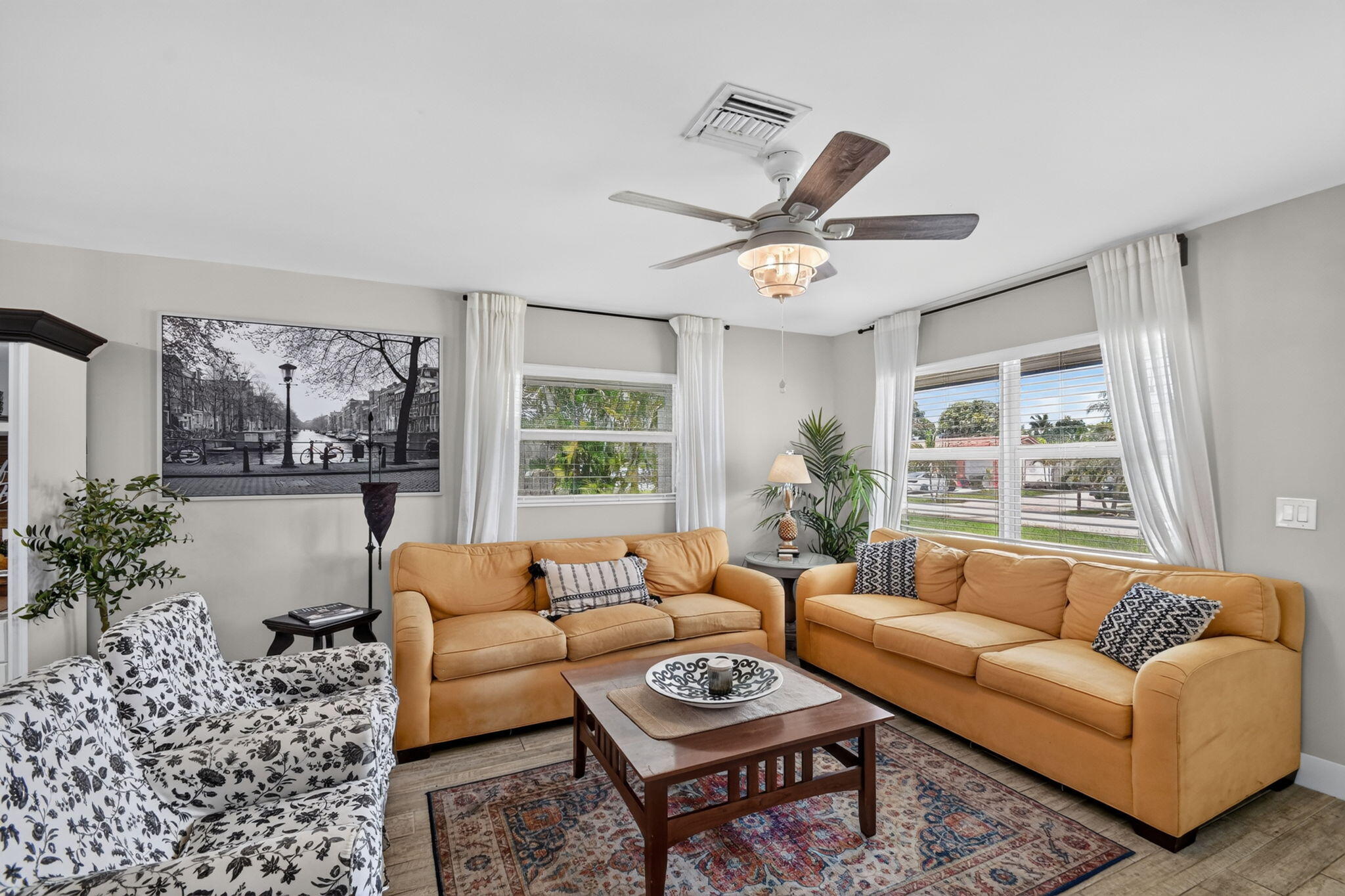 PALM SPRINGS VILLAGE 4 - Residential
