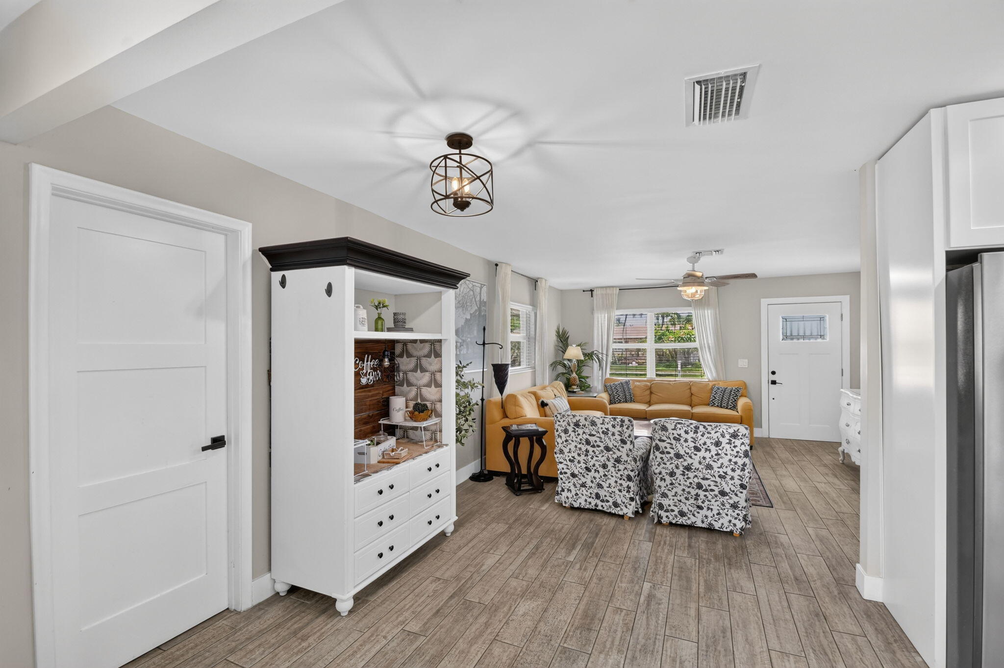 PALM SPRINGS VILLAGE 4 - Residential