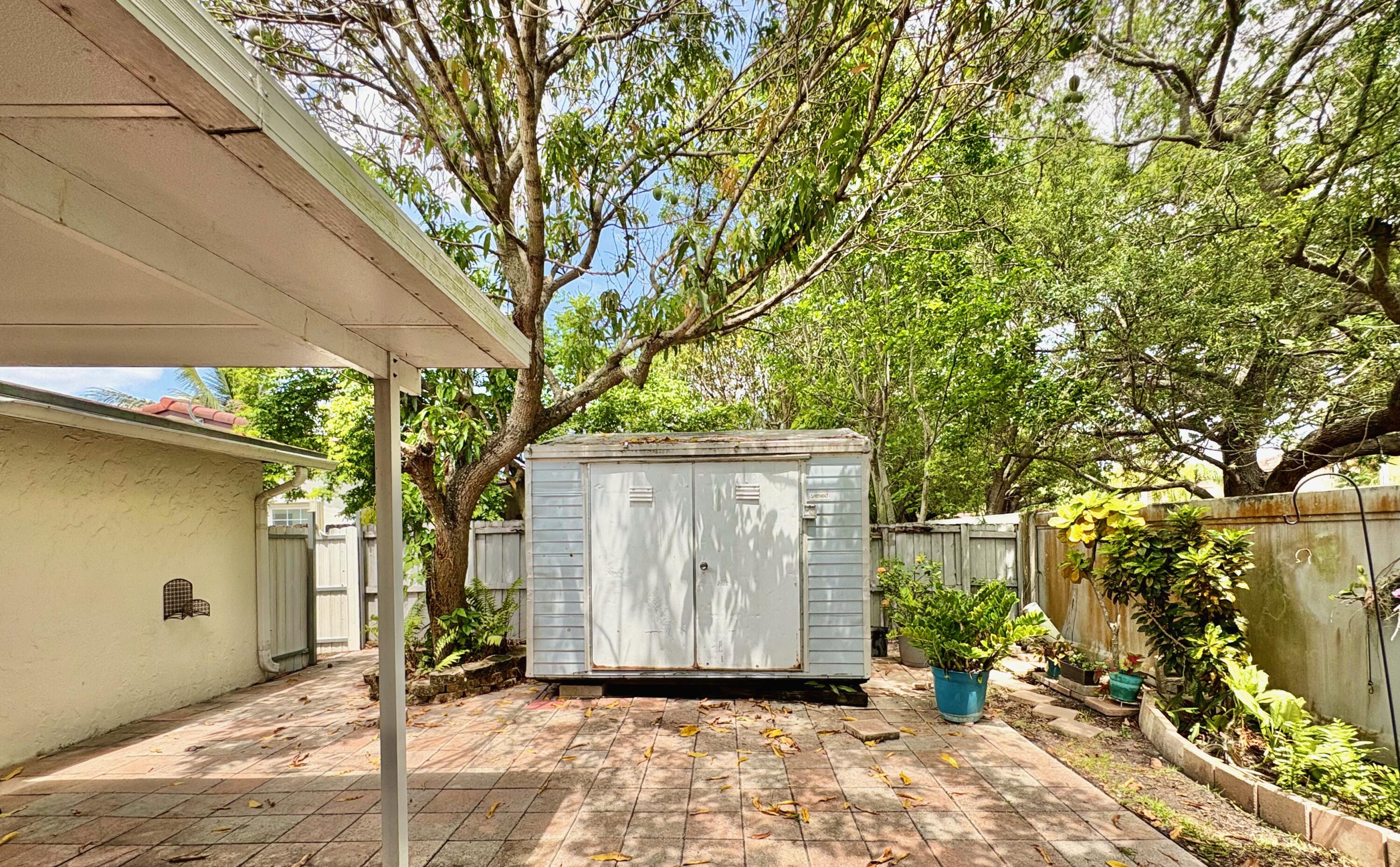 SOUTHLAND PINES - Residential