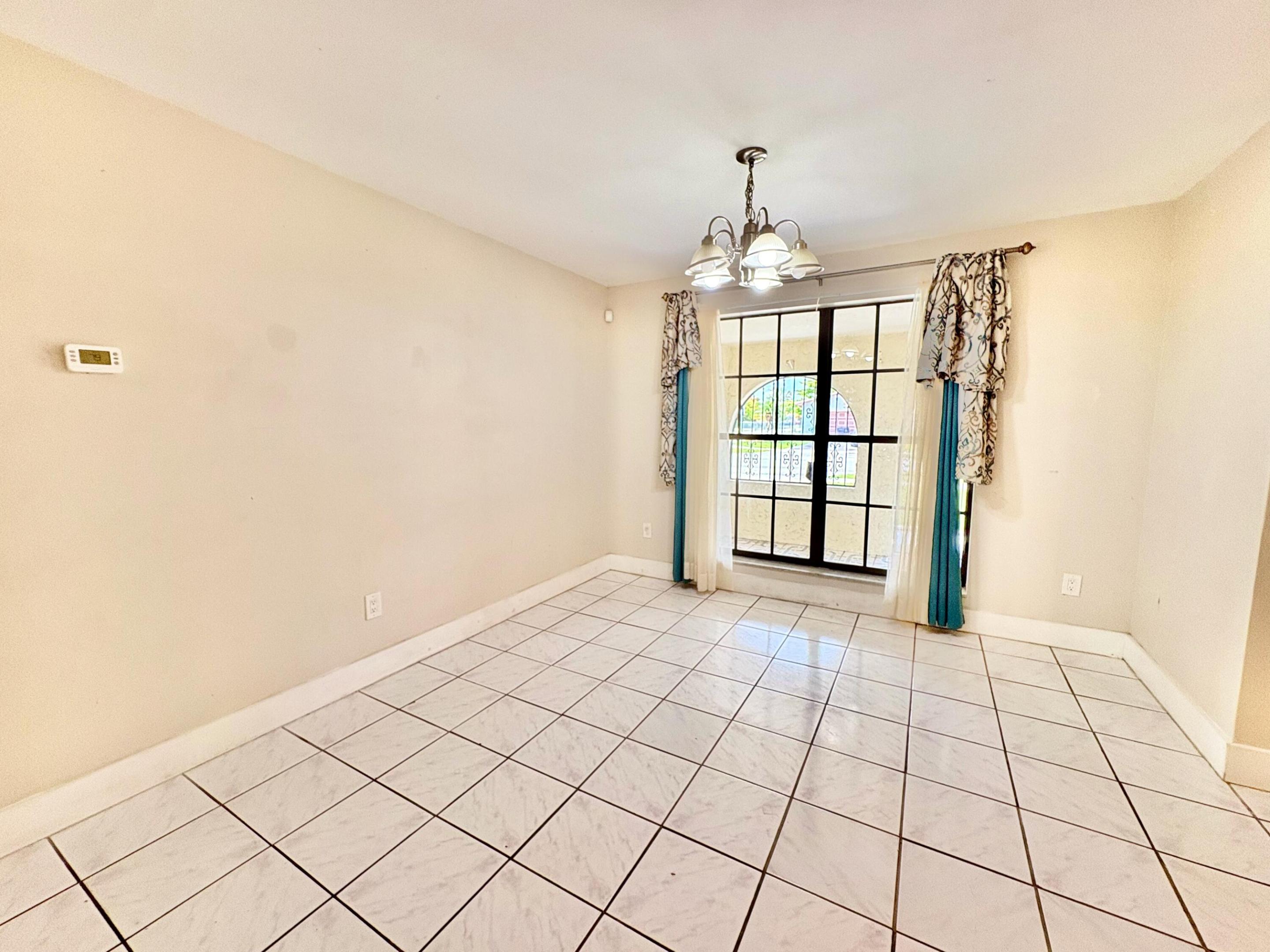 SOUTHLAND PINES - Residential