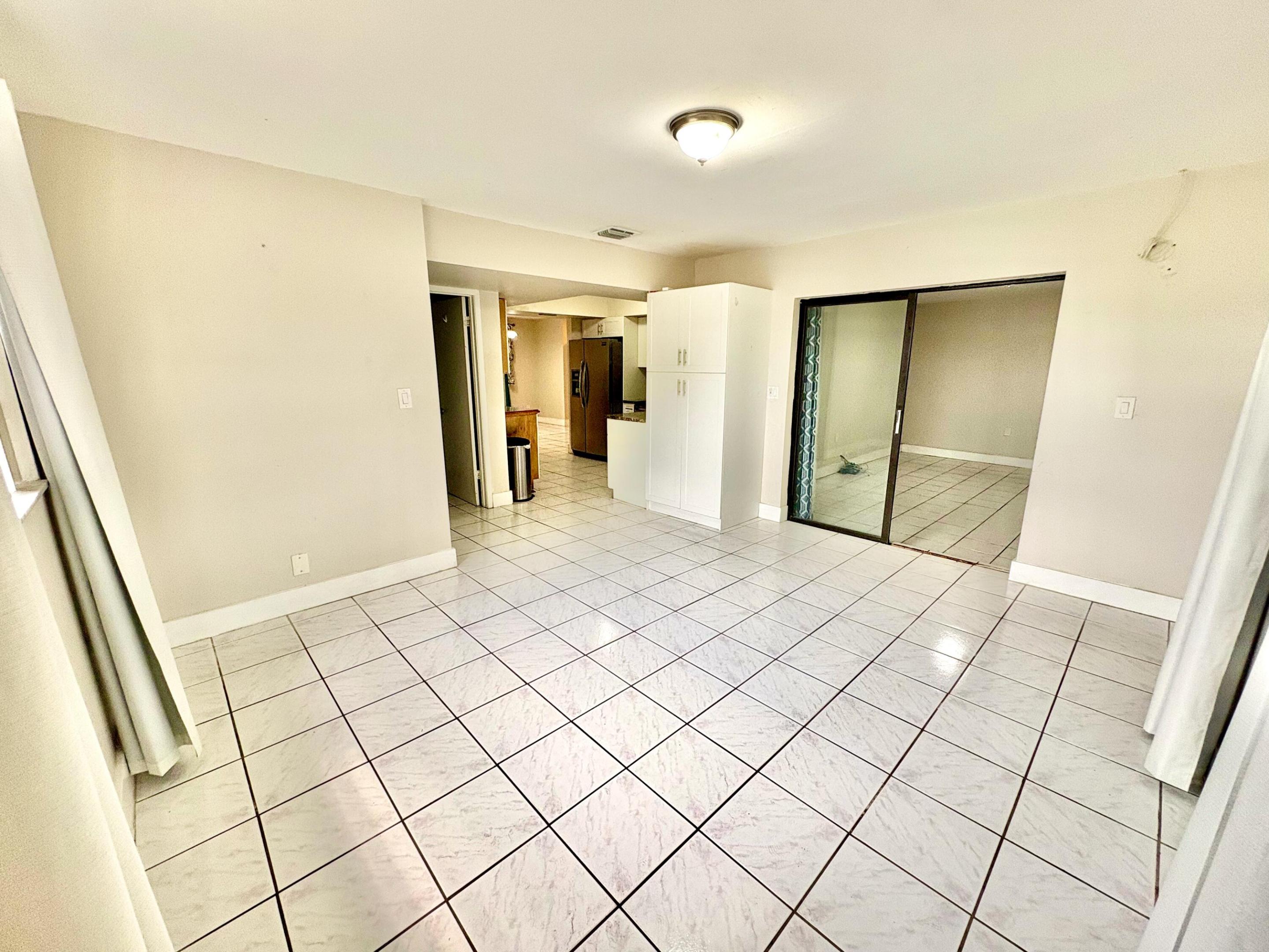 SOUTHLAND PINES - Residential