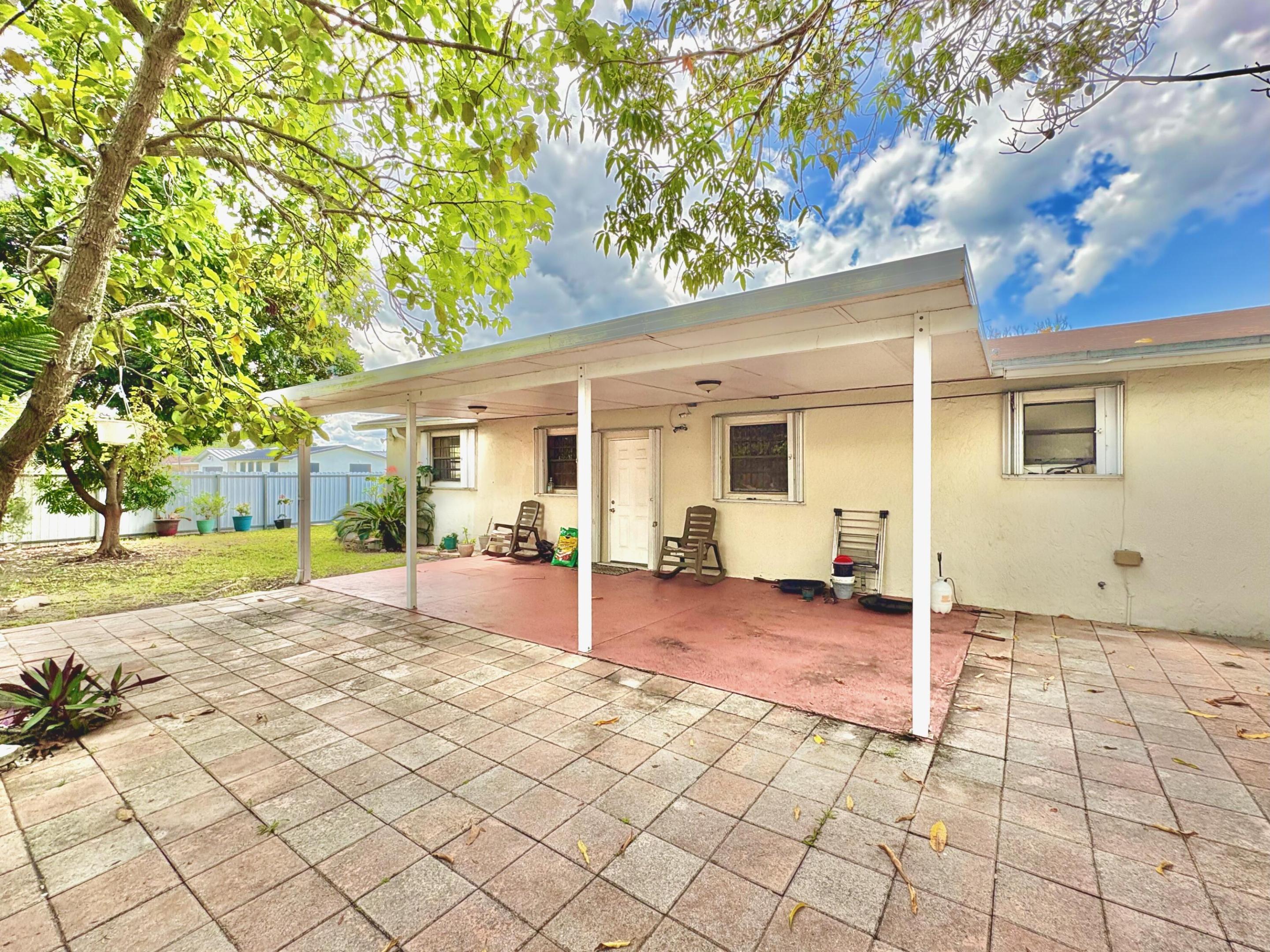 SOUTHLAND PINES - Residential