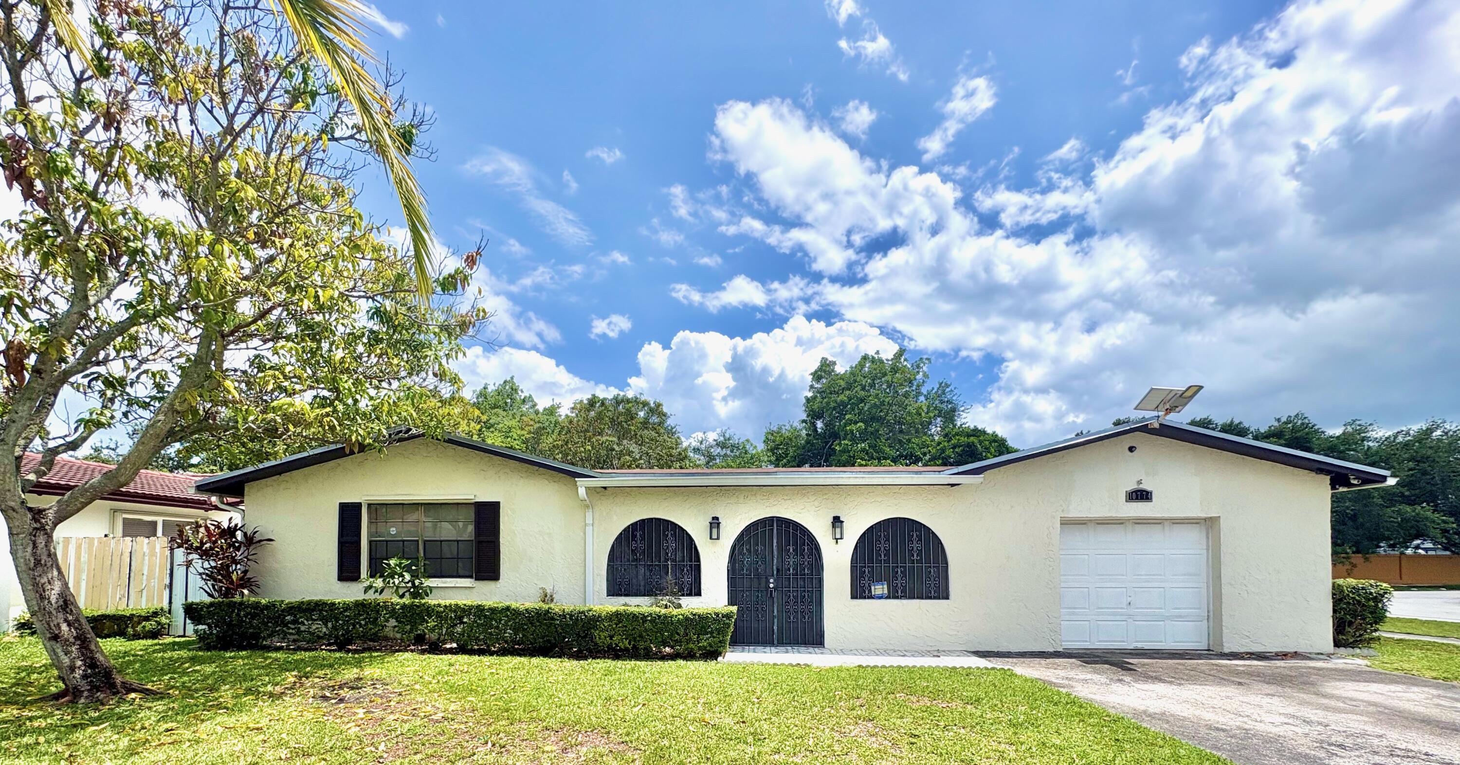 SOUTHLAND PINES - Residential