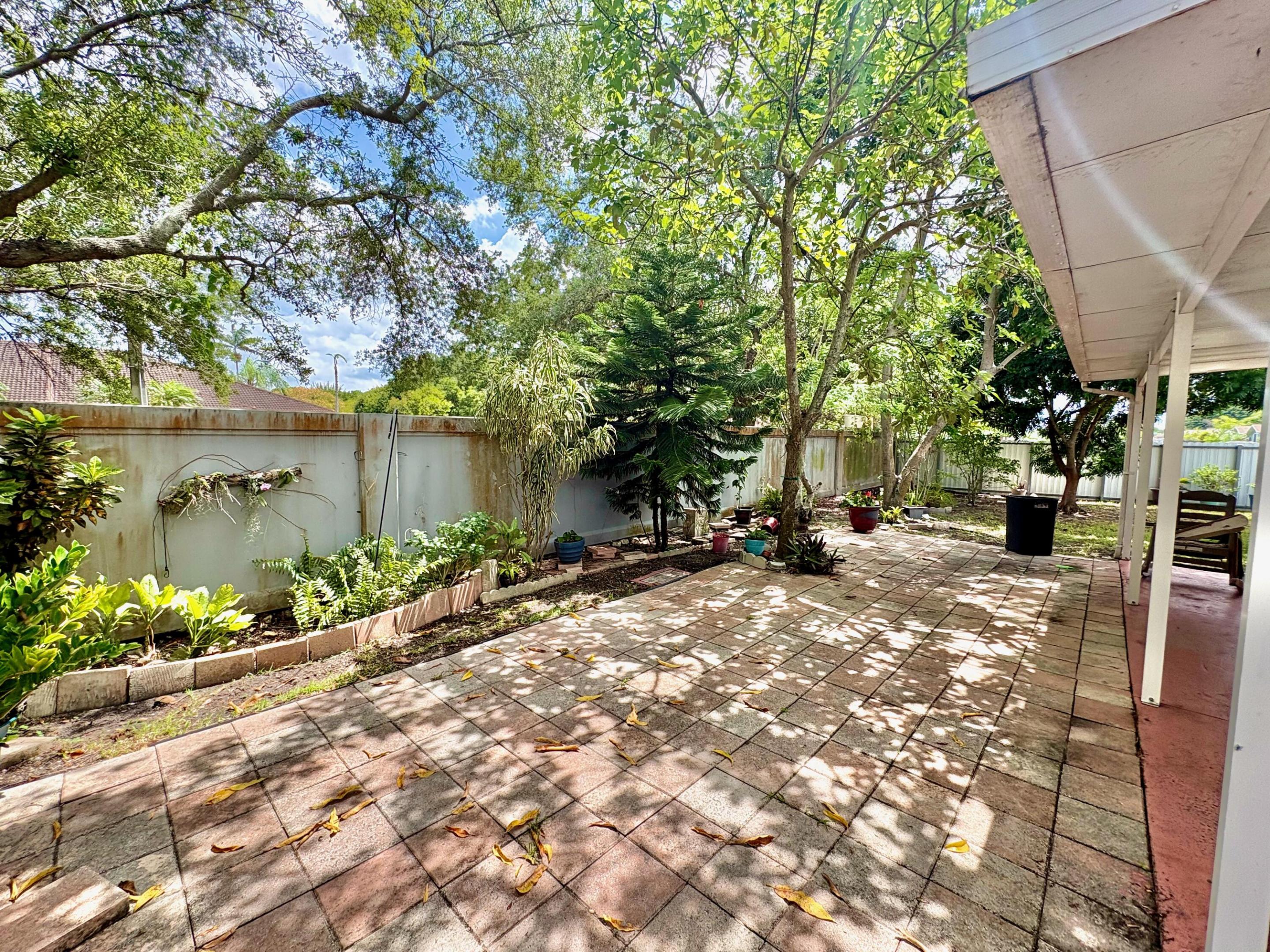 SOUTHLAND PINES - Residential