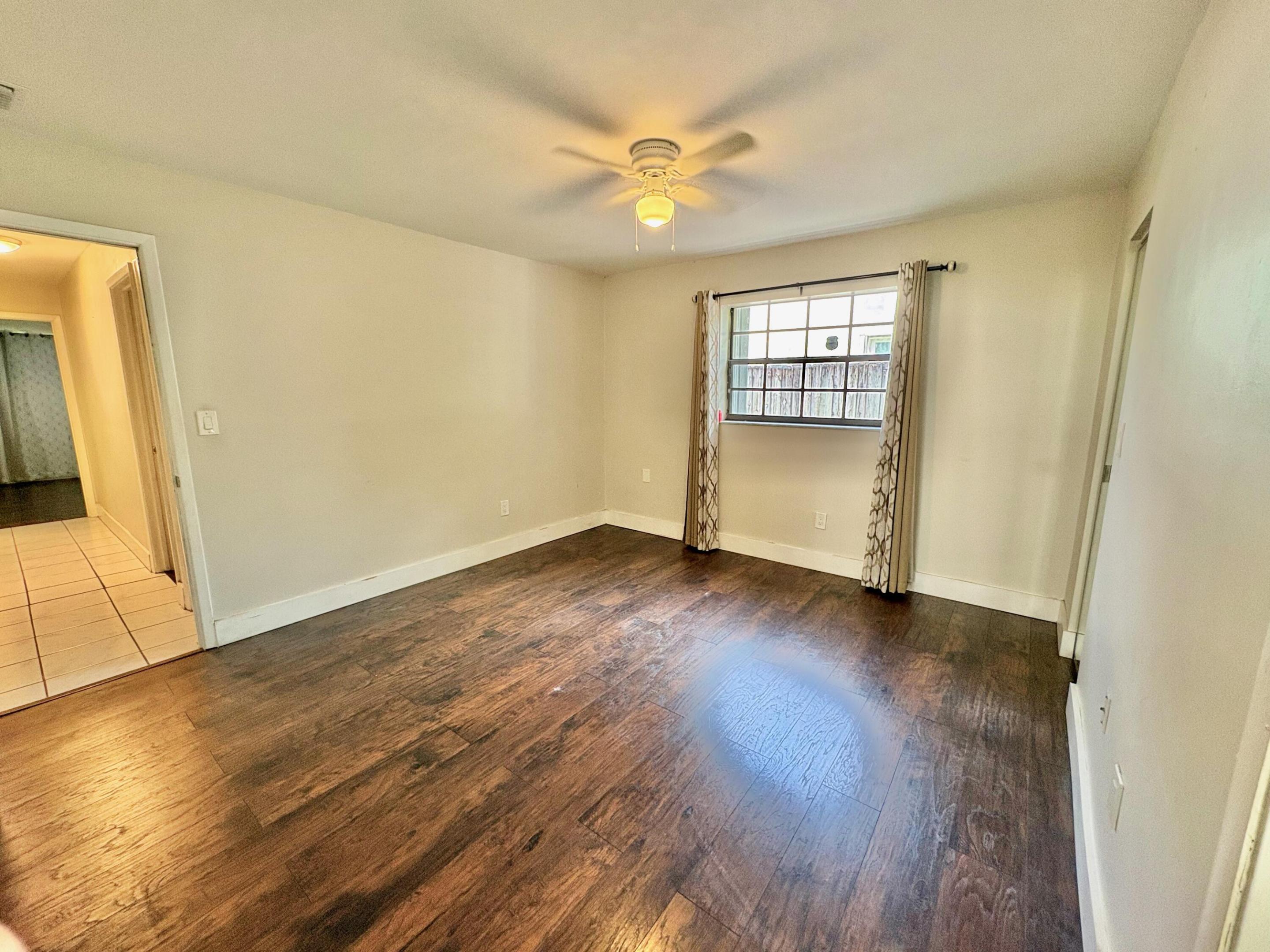 SOUTHLAND PINES - Residential
