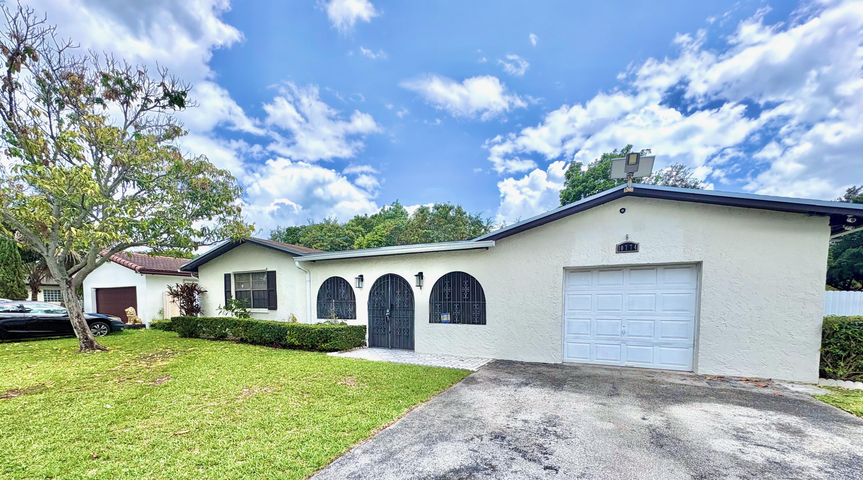 SOUTHLAND PINES - Residential