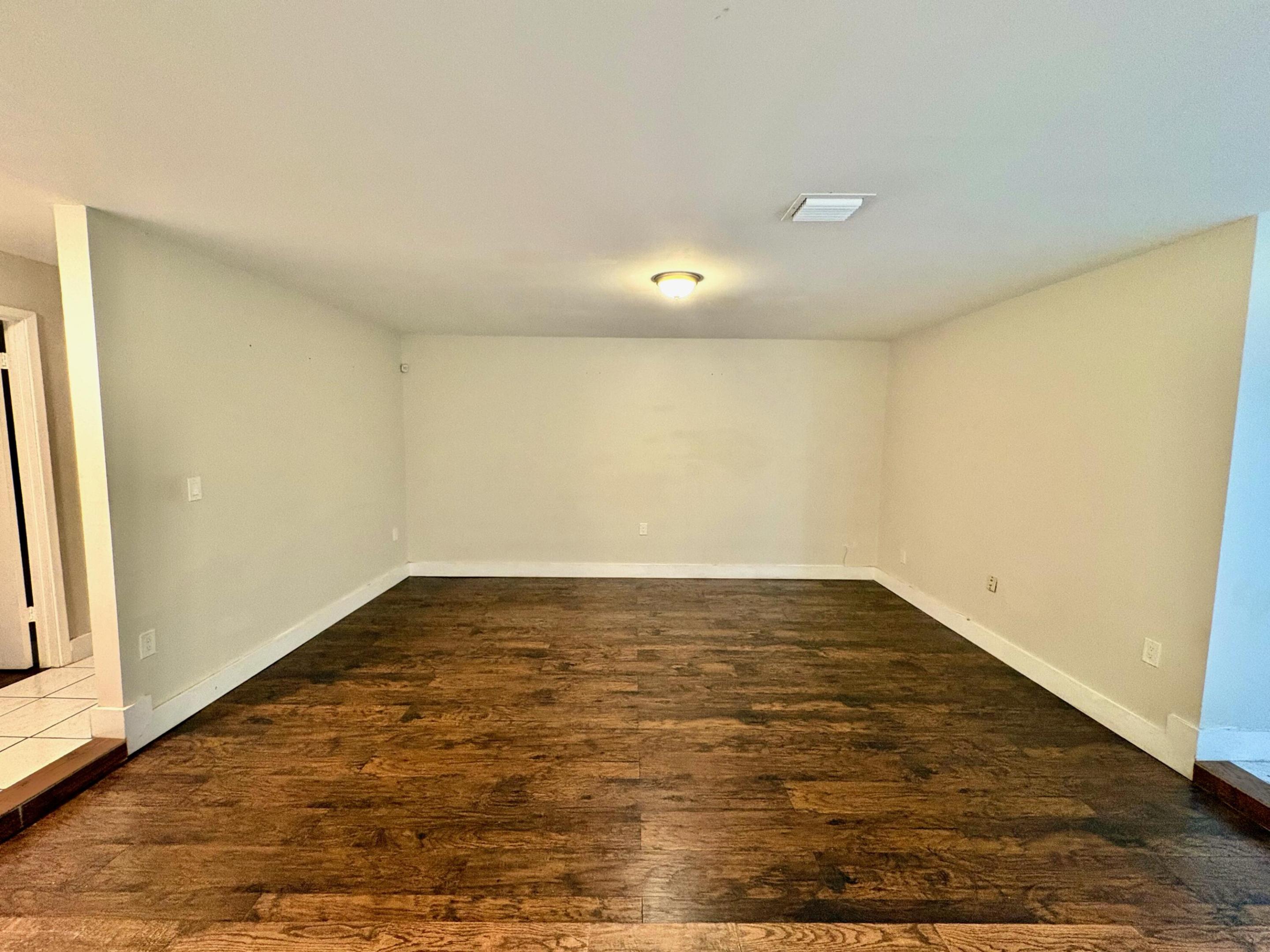 SOUTHLAND PINES - Residential